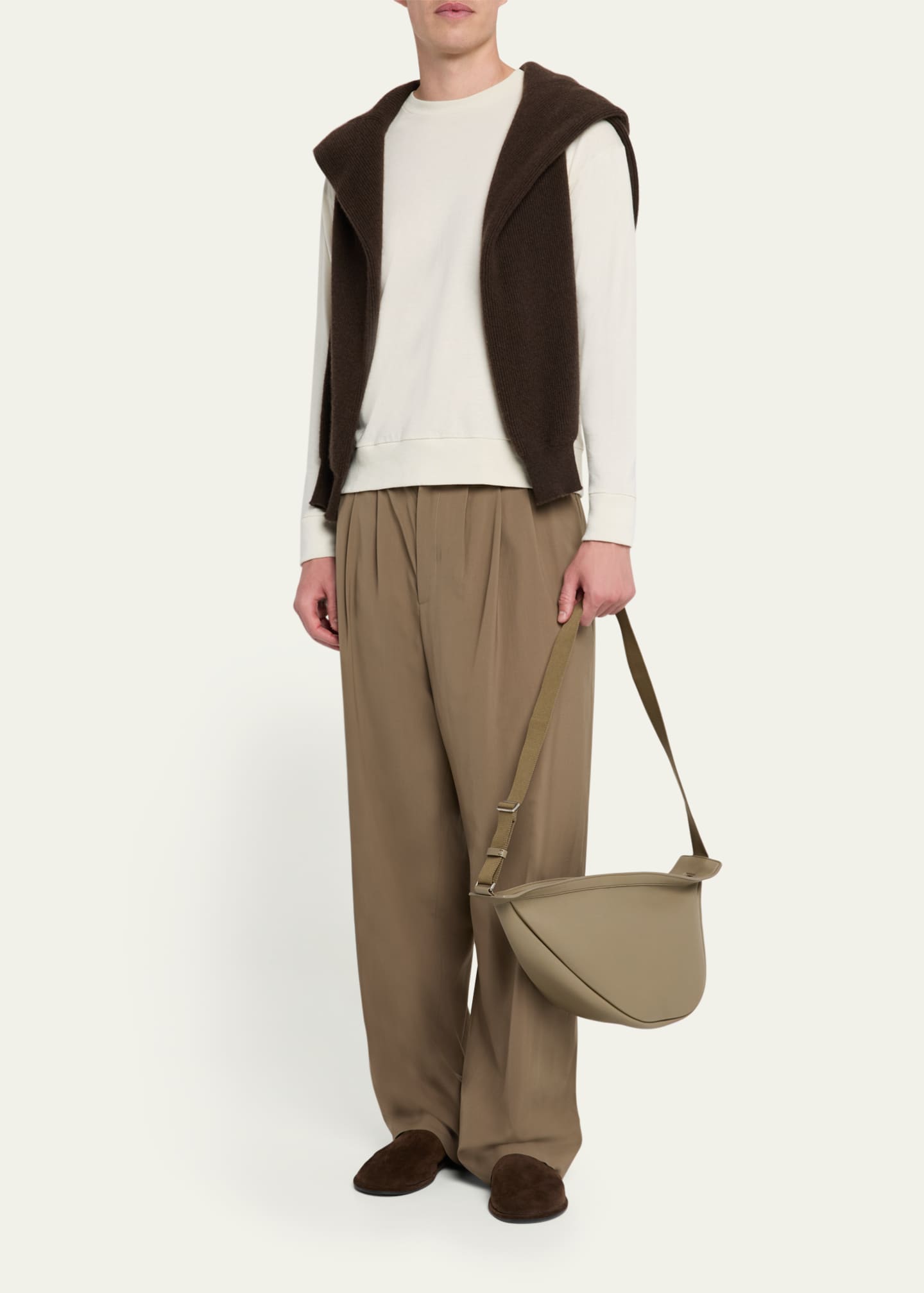 ショルダーバッグ・ポシェット LARGE SLOUCHY BANANA BAG THE ROW Slouchy Banana leather shoulder bag | NET-A-PORTER