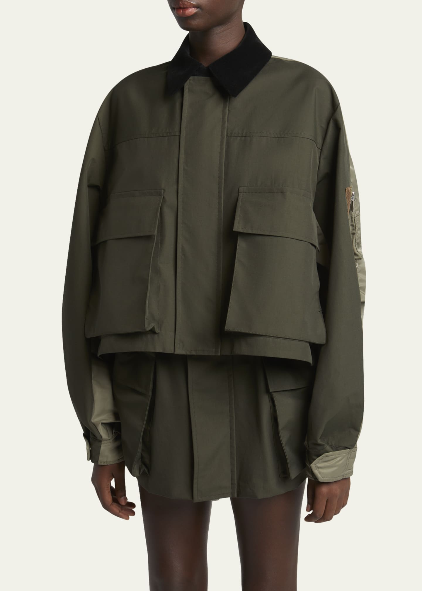 SACAI Hybrid Cargo Pocket Contrast Collar Utility Jacket Image 4 of 5