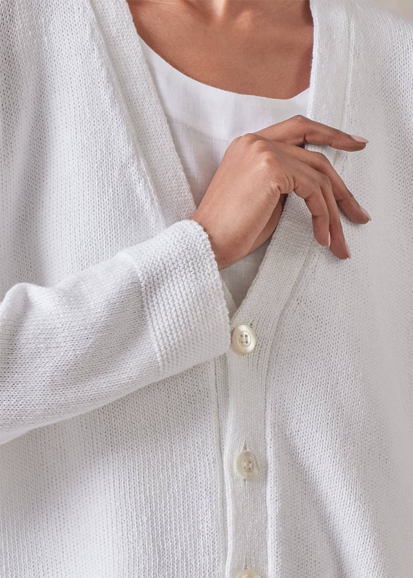 Eskandar V-Neck Cardigan (Mid Length) Image 5 of 5
