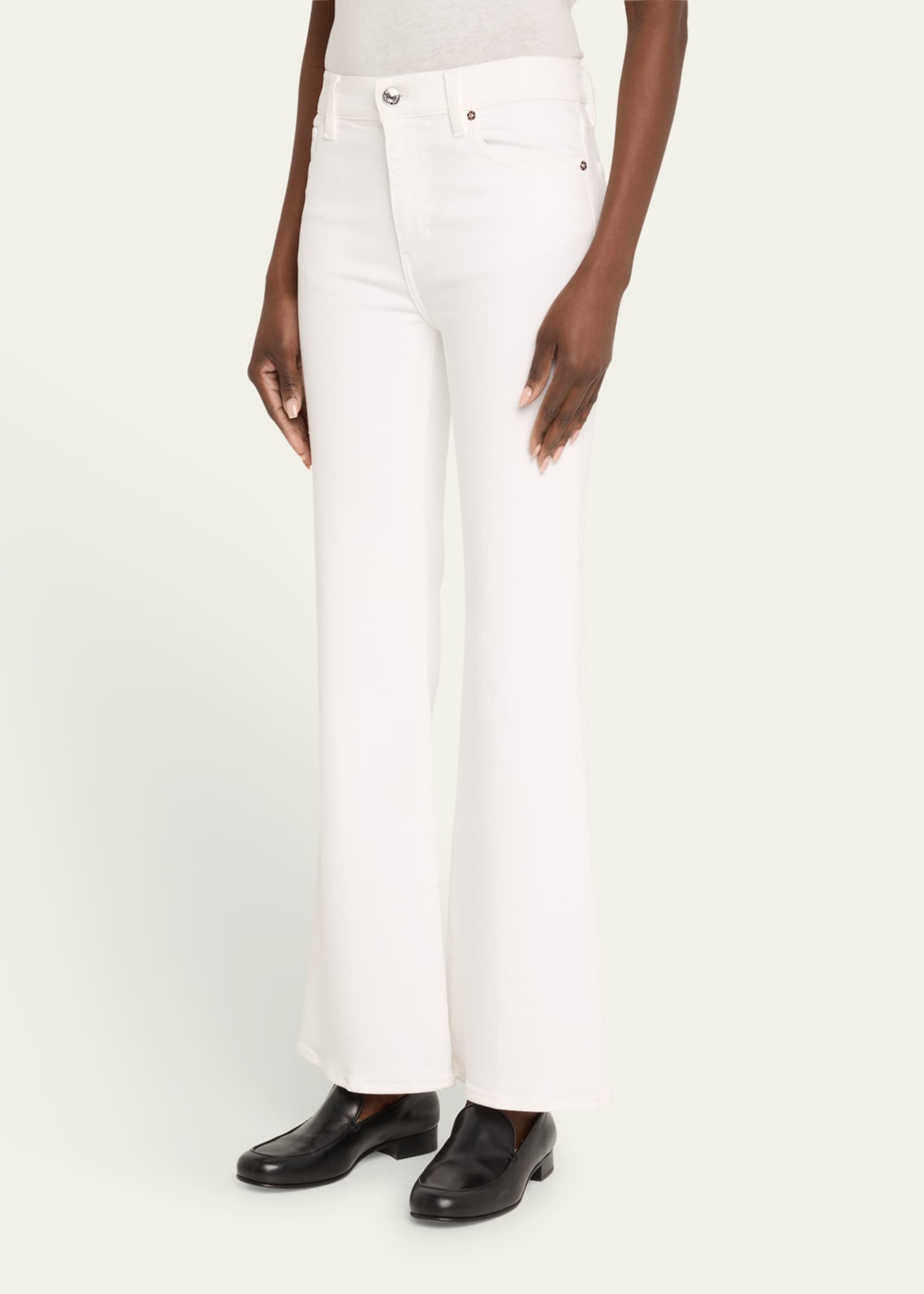 FRAME The Icon Flare Jeans Image 4 of 5
