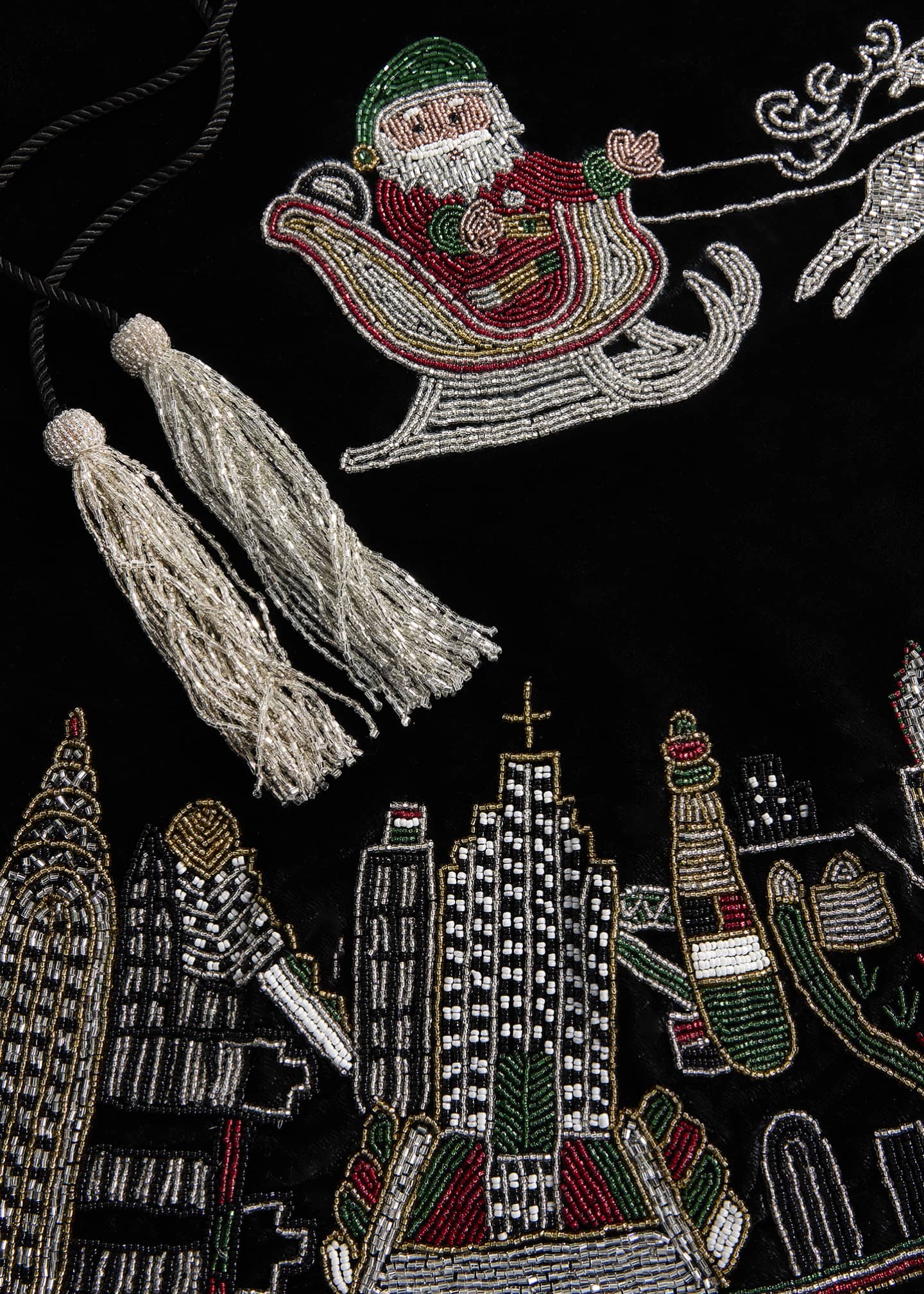 NYC Skyline with Santa & Sleigh Beaded Tree Skirt, 60"