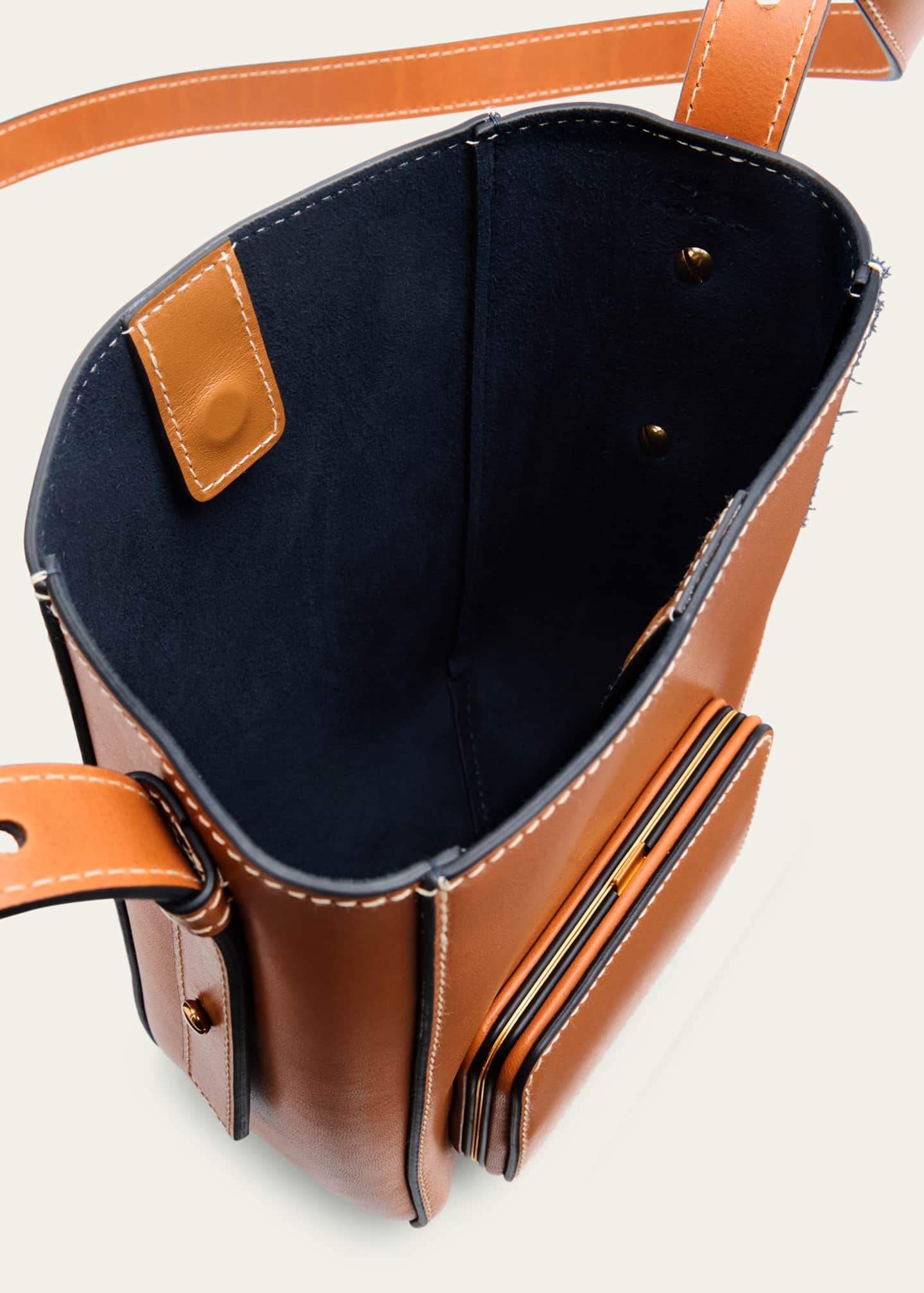LUTZ MORRIS Parker Soft Small Leather Bucket Bag Image 4 of 6