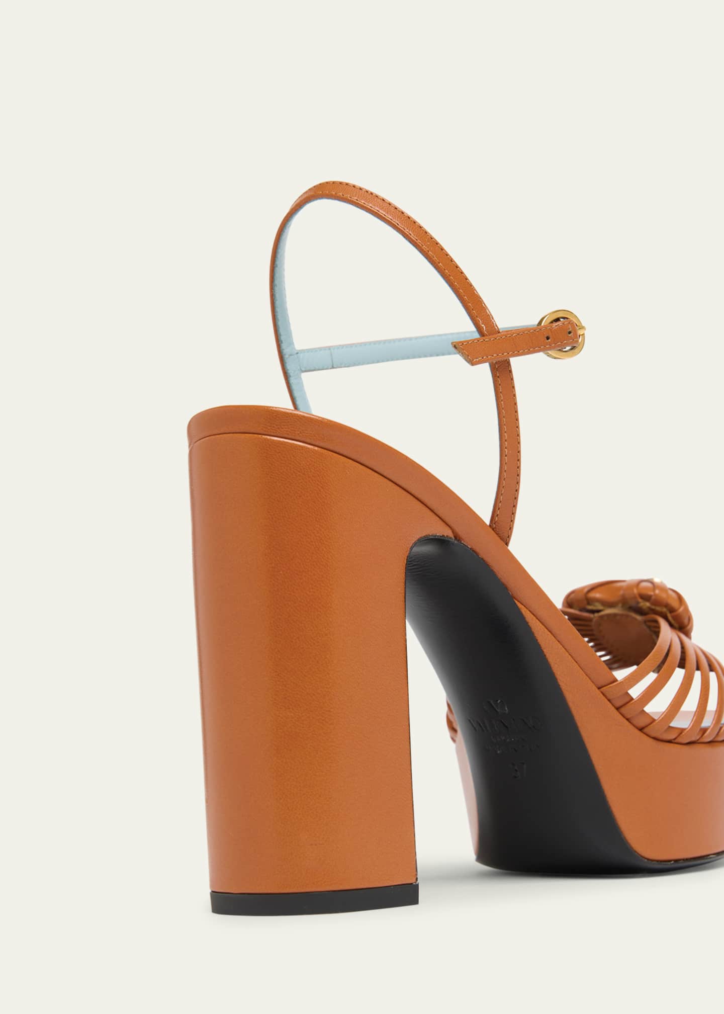 Valentino Garavani VLogo Royal Heart Leather Platform