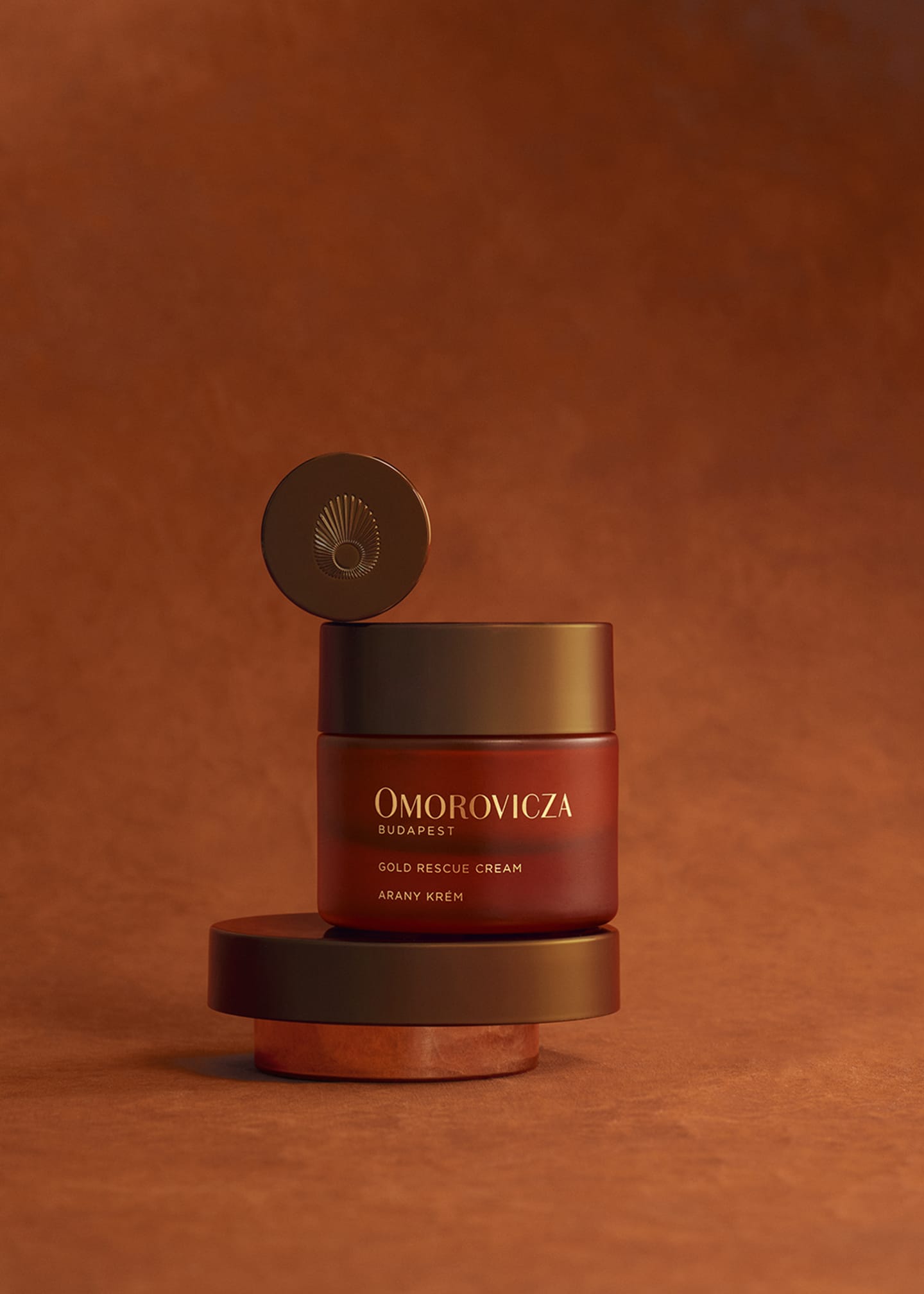 Omorovicza Gold Rescue Cream, 1.7 oz. Image 5 of 6