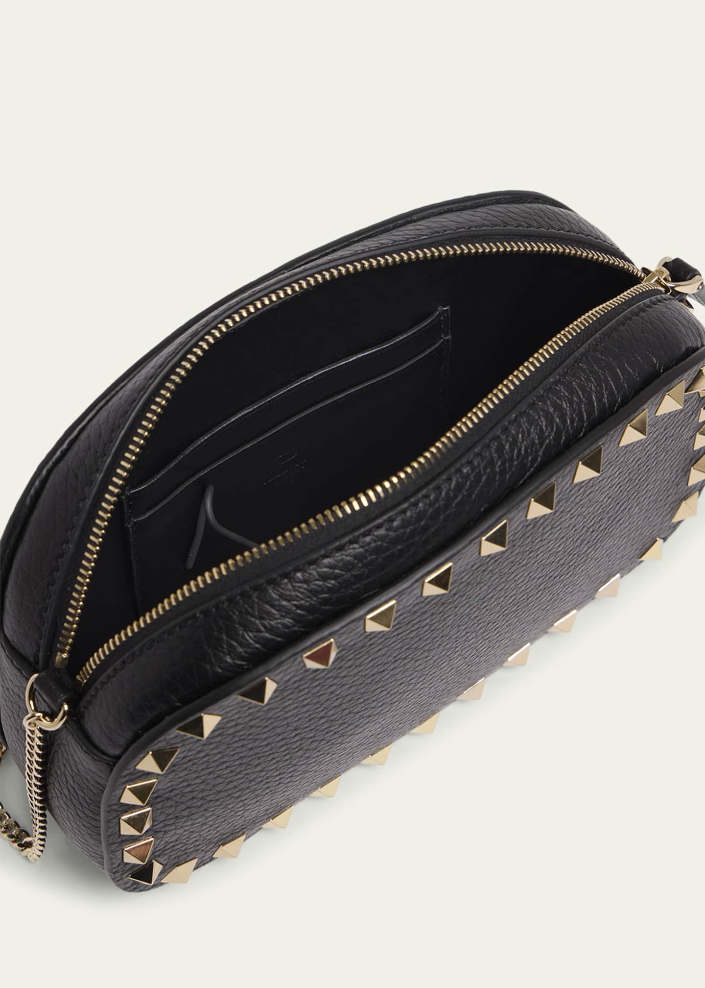 ショルダーバッグ・ポシェット ROCKSTUD VALENTINO GARAVANI MINI LEATHER CROSSBODY BAG Valentino Garavani Mini Rockstud Leather Crossbody Bag