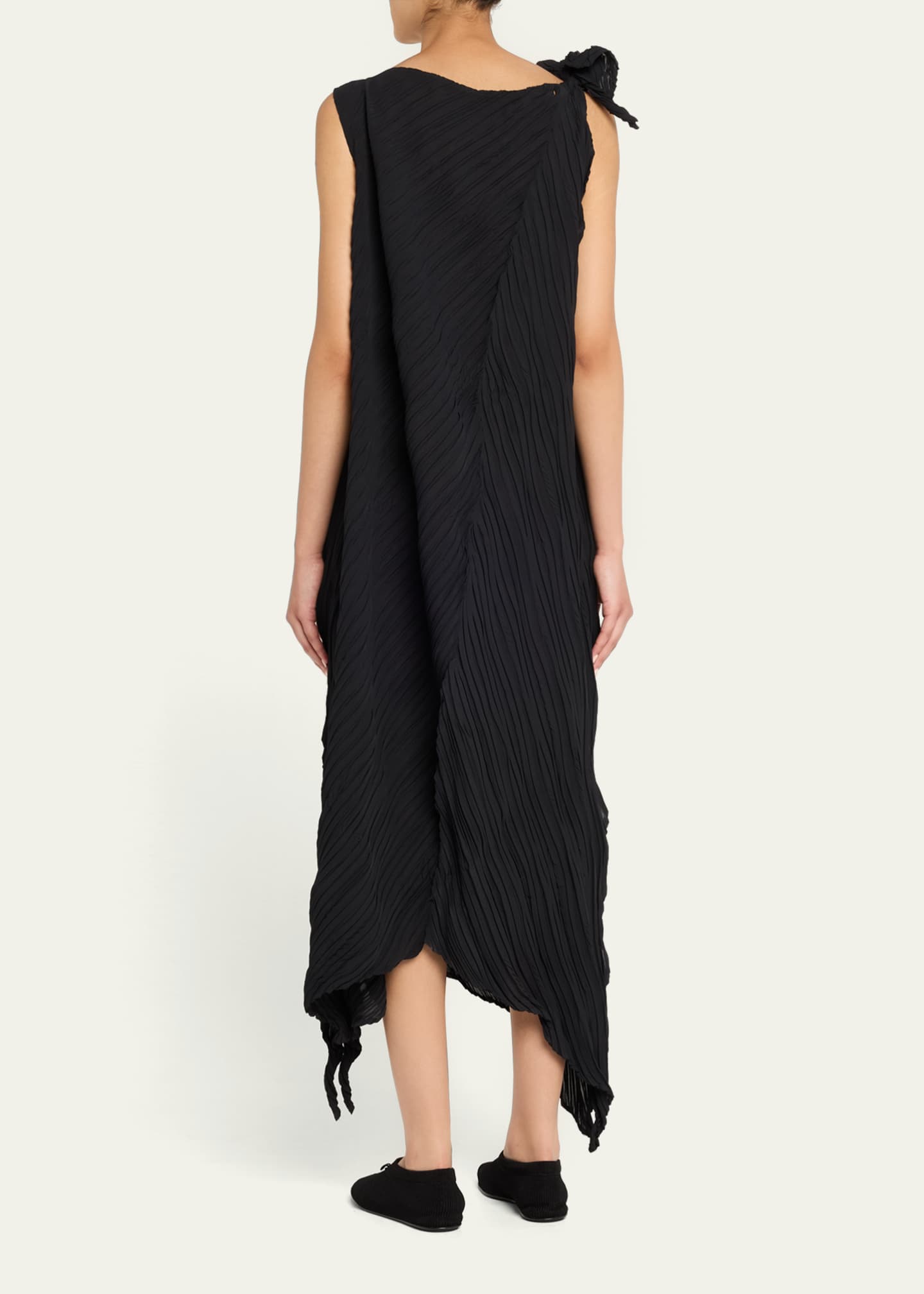 Issey Miyake Wrinkled And Twisted Dress, Black - Bergdorf