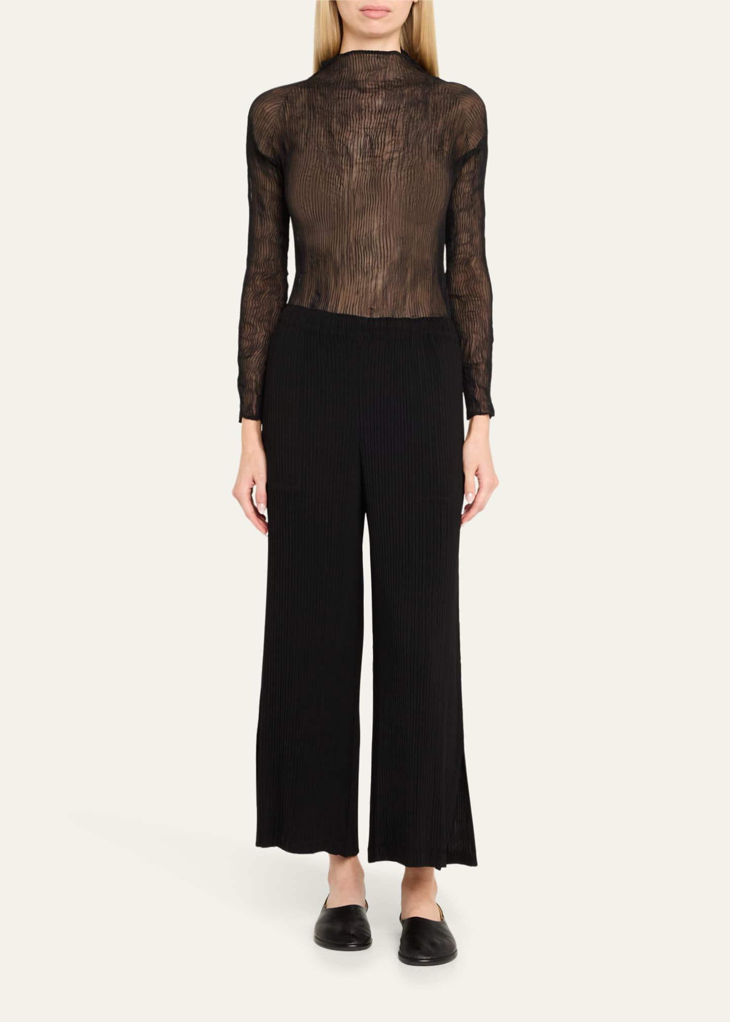 ISSEY MIYAKE CHIFFON TWIST BK/WT-56 トップス シアー CHIFFON TWIST BK/WT-56 – ISSEY MIYAKE ONLINE STORE