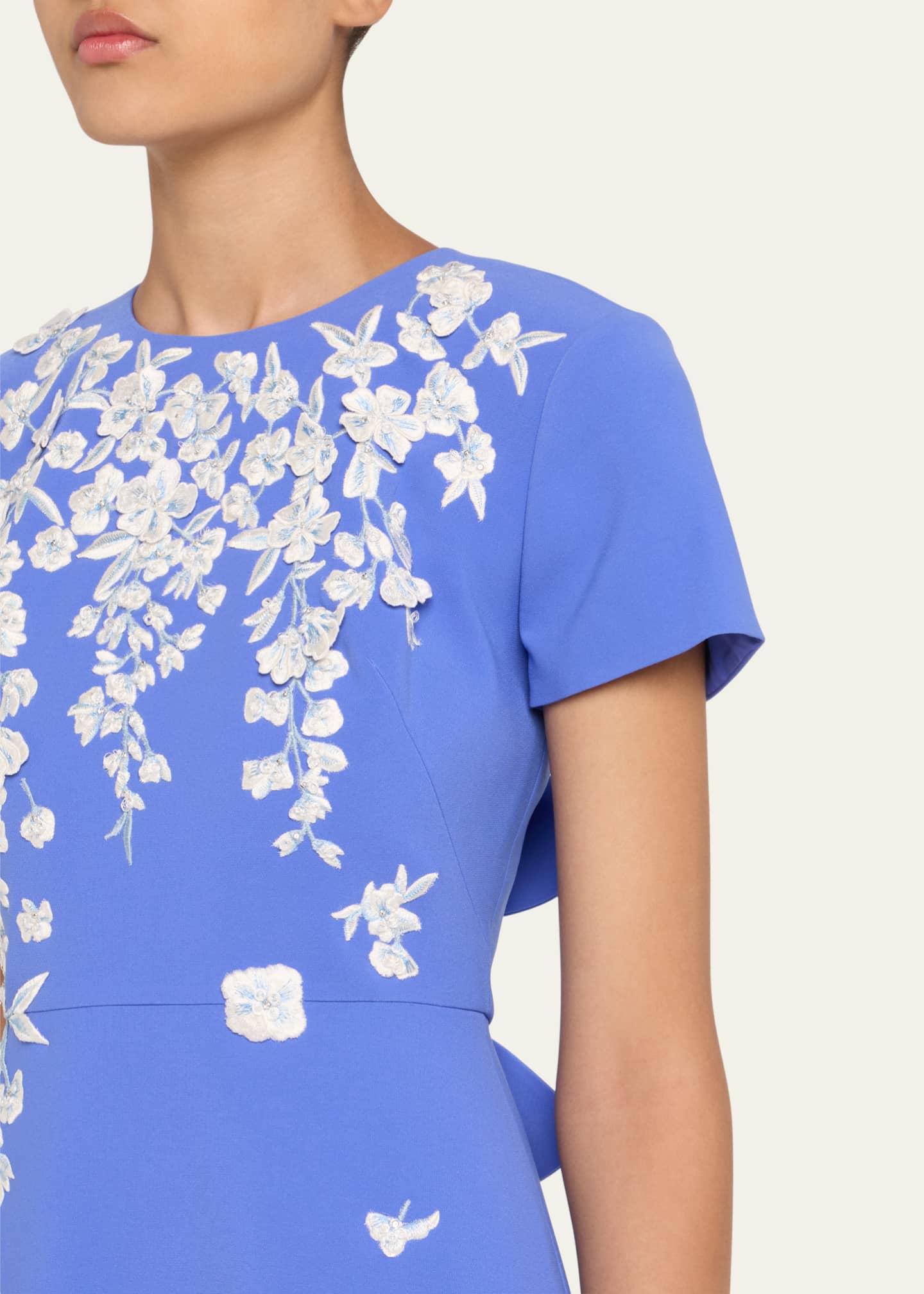 Carolina Herrera Bow-Embellished Embroidered Applique Gown Image 5 of 5