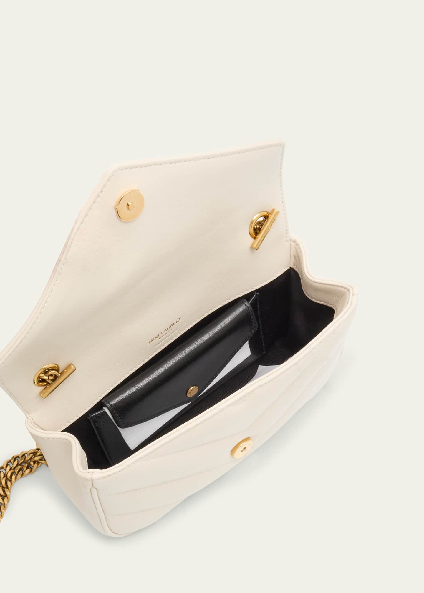 ショルダーバッグ・ポシェット SAINT LAURENT LOULOU MINI CROSSBODY BAG IN QUILTED NAPPA Saint Laurent Loulou Mini YSL Chain Crossbody Bag in Quilted