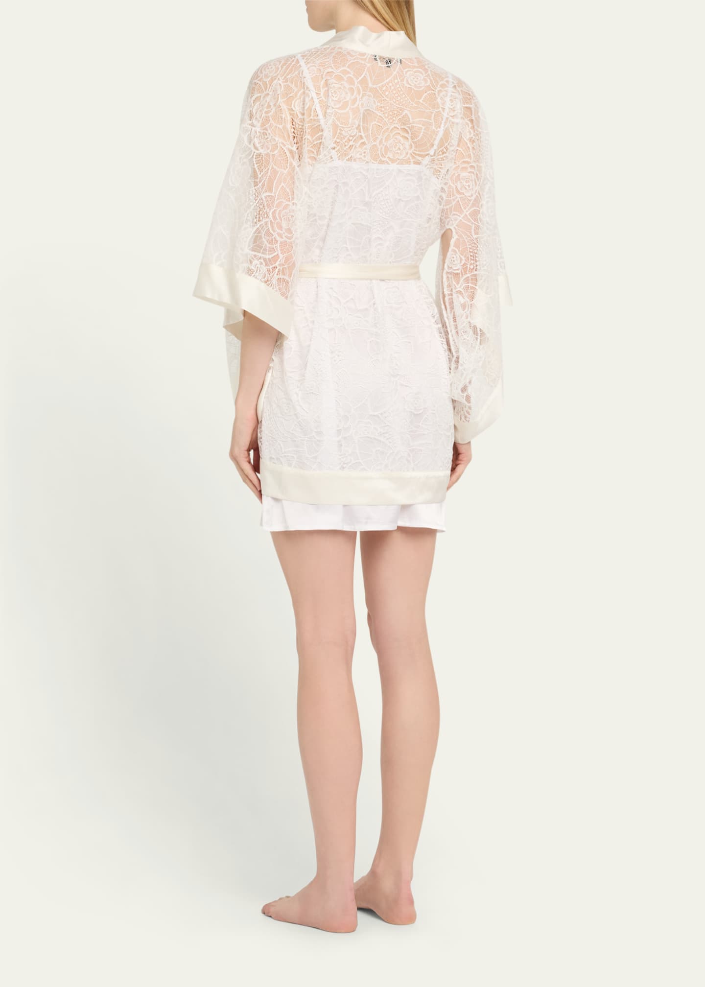 Kiki De Montparnasse Coquette Charmeuse-Trim Floral Lace Mini Kimono Image 3 of 4