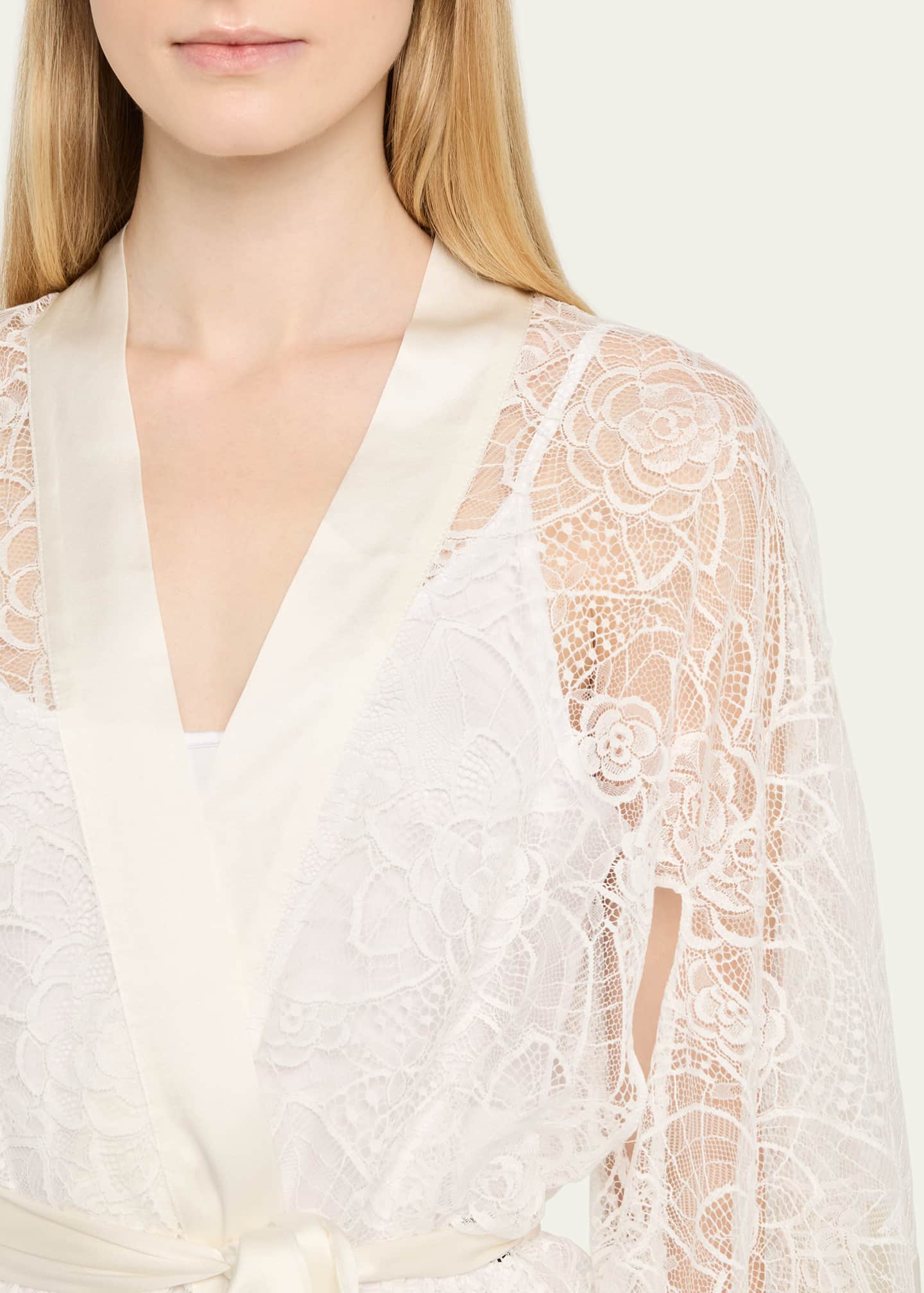 Kiki De Montparnasse Coquette Charmeuse-Trim Floral Lace Mini Kimono Image 4 of 4