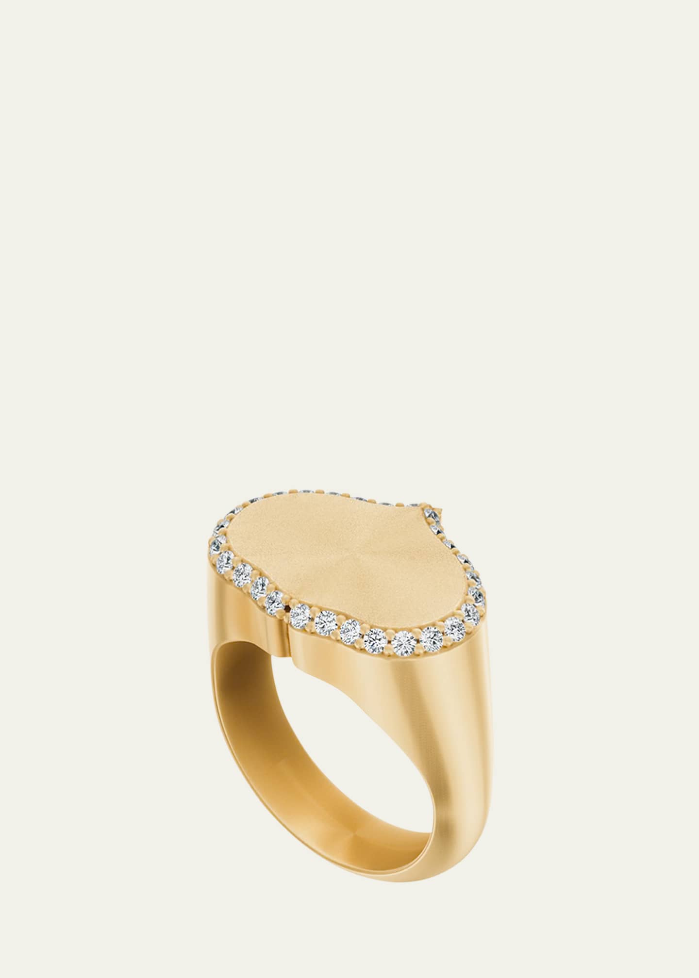 KAMAL Eye Adore Diamond Signet Ring Image 3 of 3