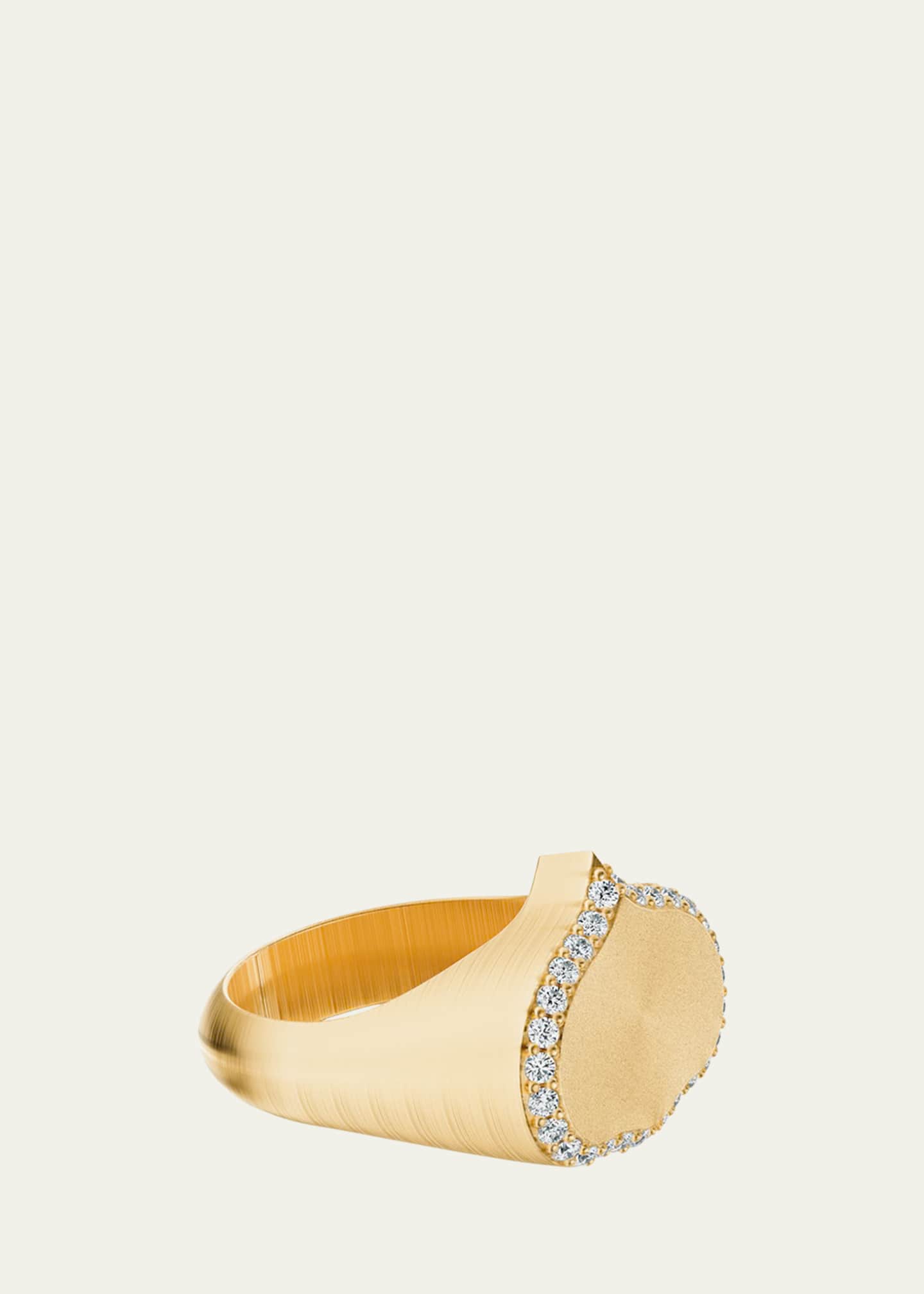 KAMAL Eye Adore Diamond Signet Ring Image 1 of 3