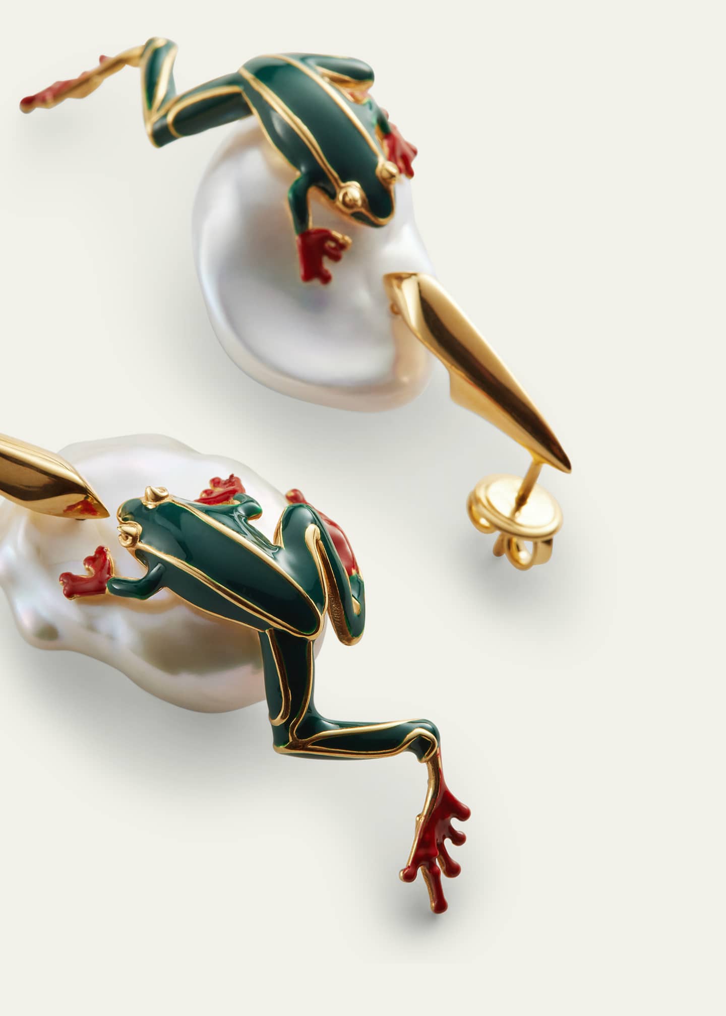 Bottega Veneta Rana カエル パール リング Bottega Veneta® Women's Rana Pearl Ring in White. Shop