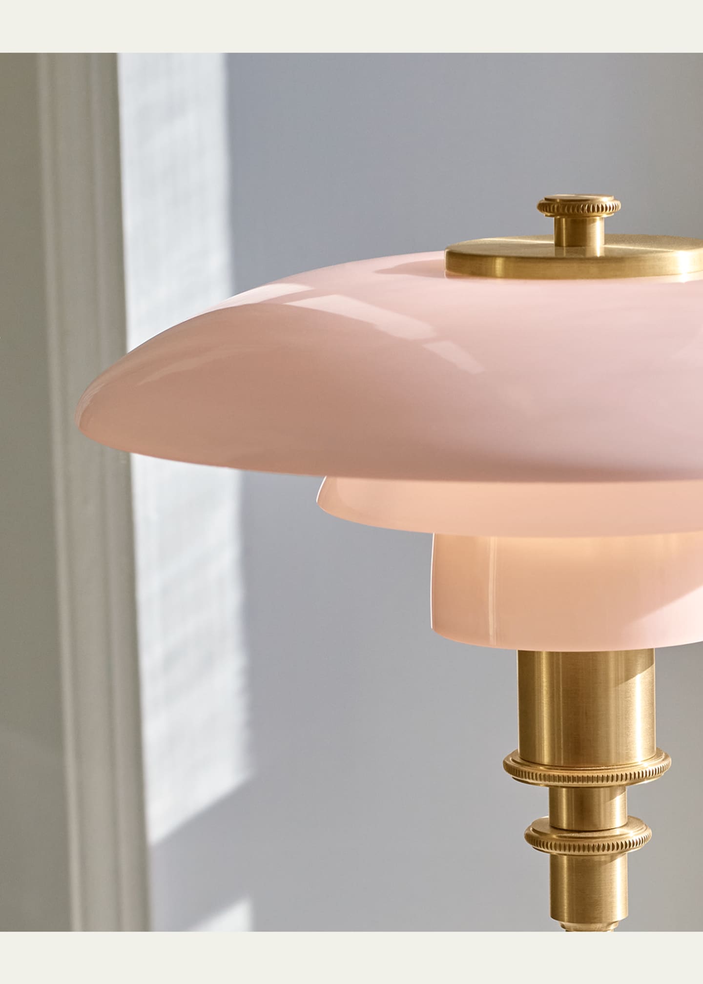 Louis Poulsen Ph 2/1 Table Lamp Image 2 of 5