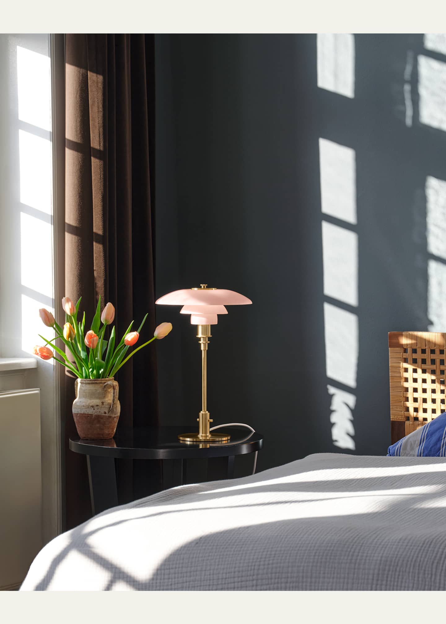 Louis Poulsen Ph 3/2 Table Lamp Image 3 of 5