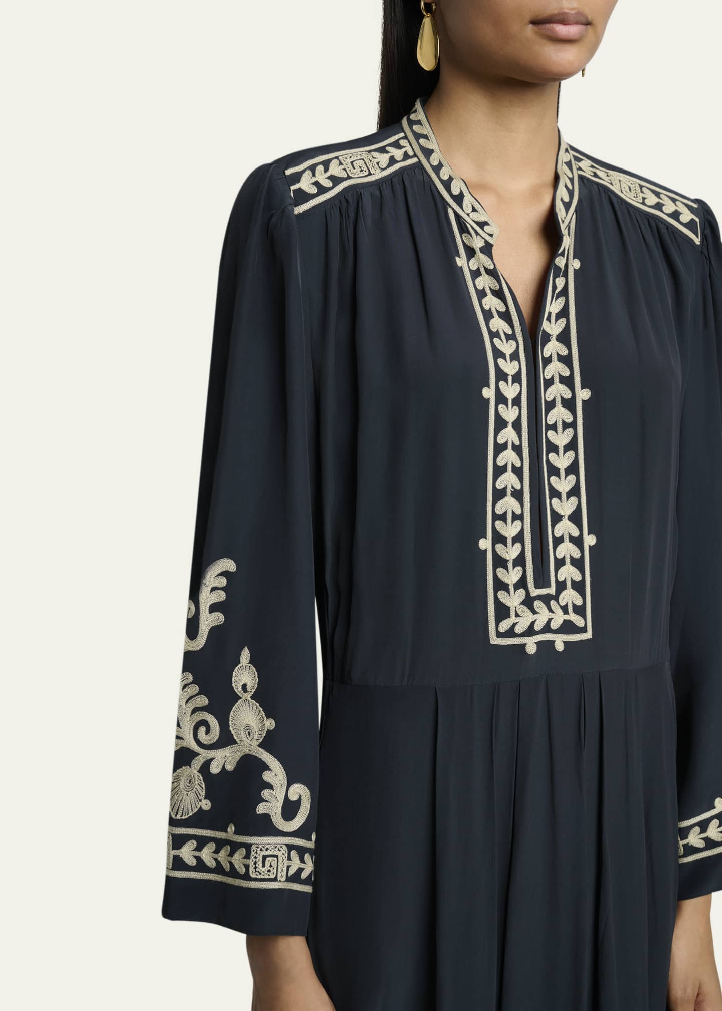Étoile Isabel Marant Embroidered Dress Etoile Isabel Marant Feliana Embroidered Midi Tunic Dress