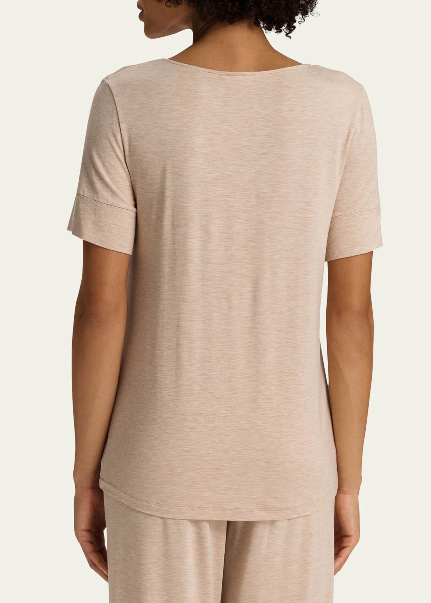 Hanro Natural Elegance Scoop-Neck Lounge Top Image 3 of 4