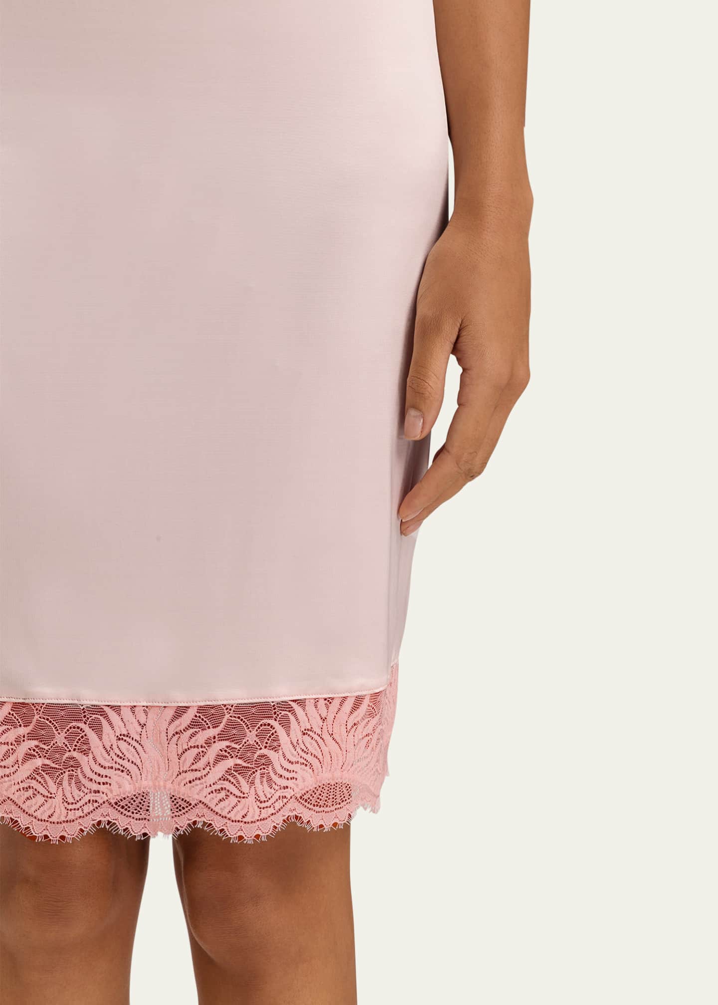 Hanro Gale Lace-Trim Satin Half Slip Image 4 of 4
