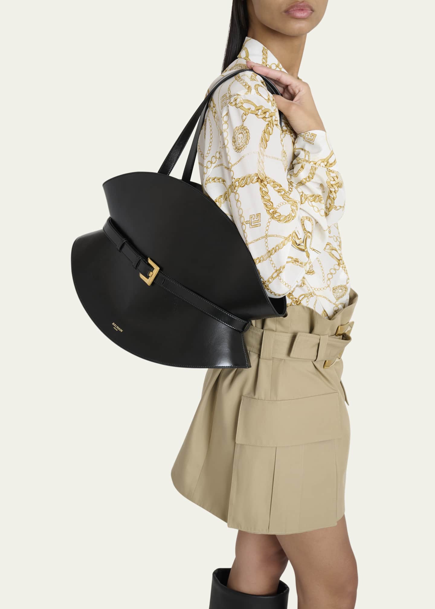 Balmain Shuffle Medium Belt Shoulder Bag in Calfskin Image 2 of 6