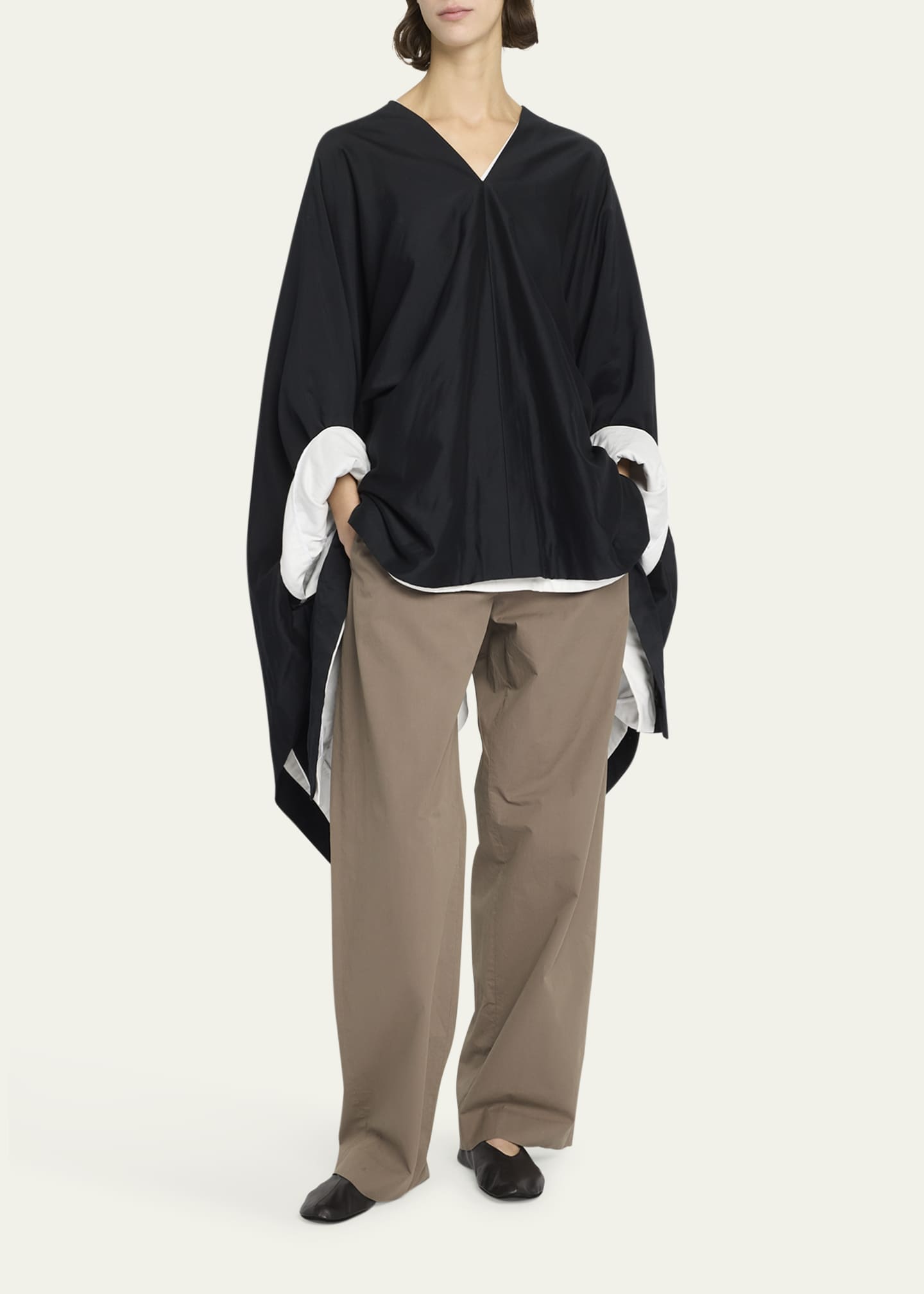 ポンチョ・ケープ THE ROW CEDAR COTTON AND SILK BLEND PONCHO THE ROW Cedar oversized cotton and silk-blend poplin poncho