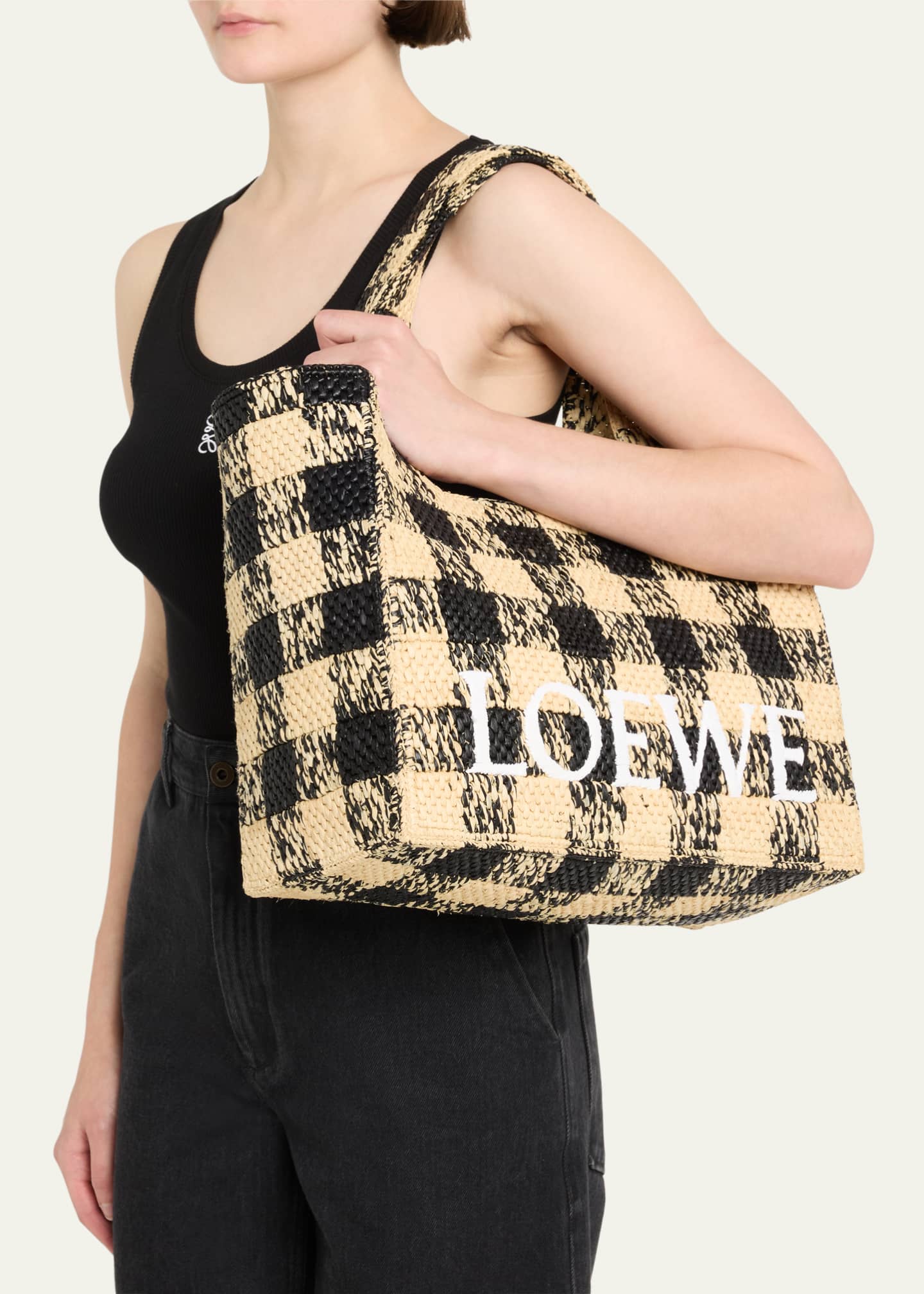 Loewe x Paula’s Ibiza Large Tote Bag in Gingham Raffia Image 2 of 6