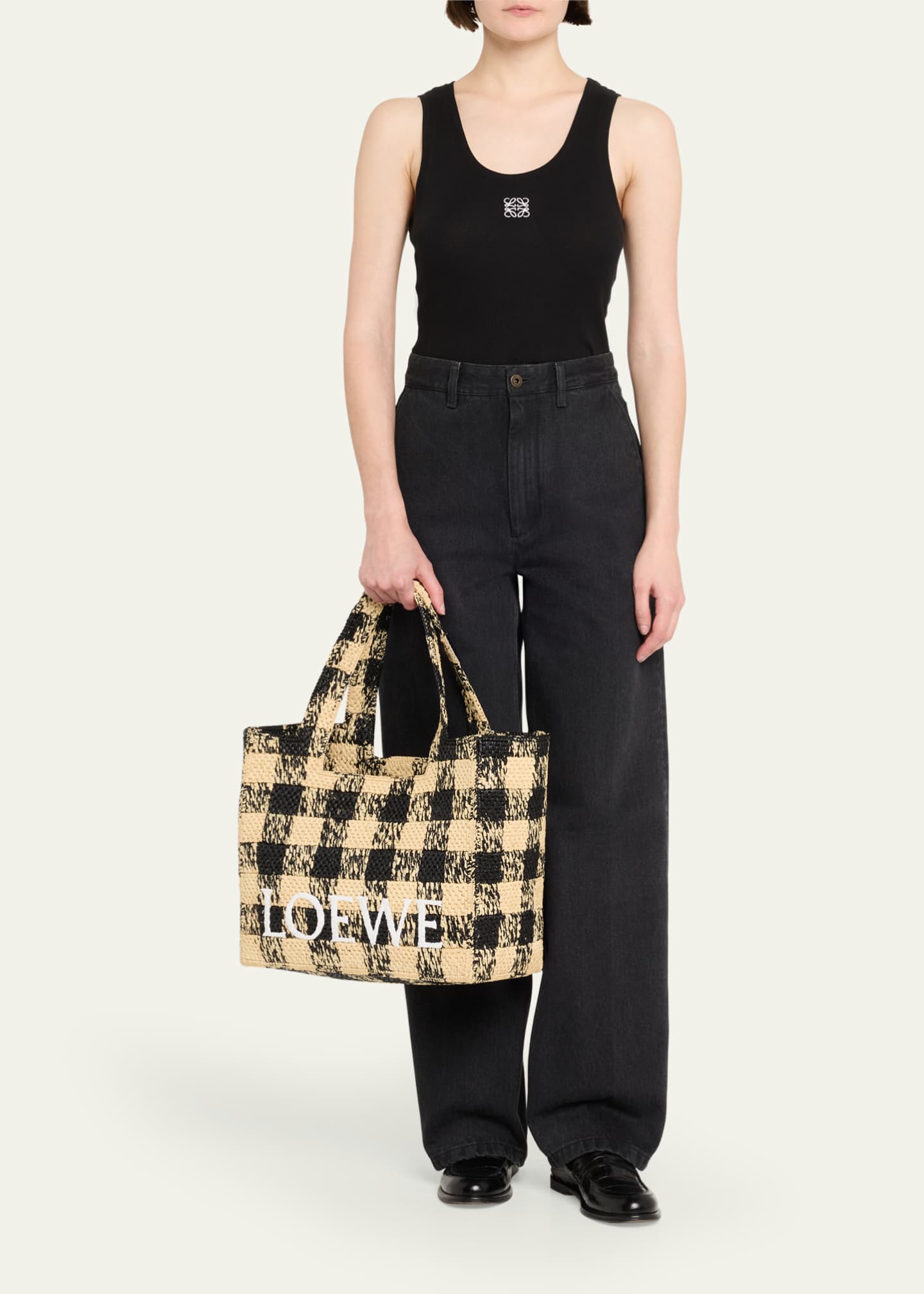 Loewe x Paula’s Ibiza Large Tote Bag in Gingham Raffia Image 5 of 6