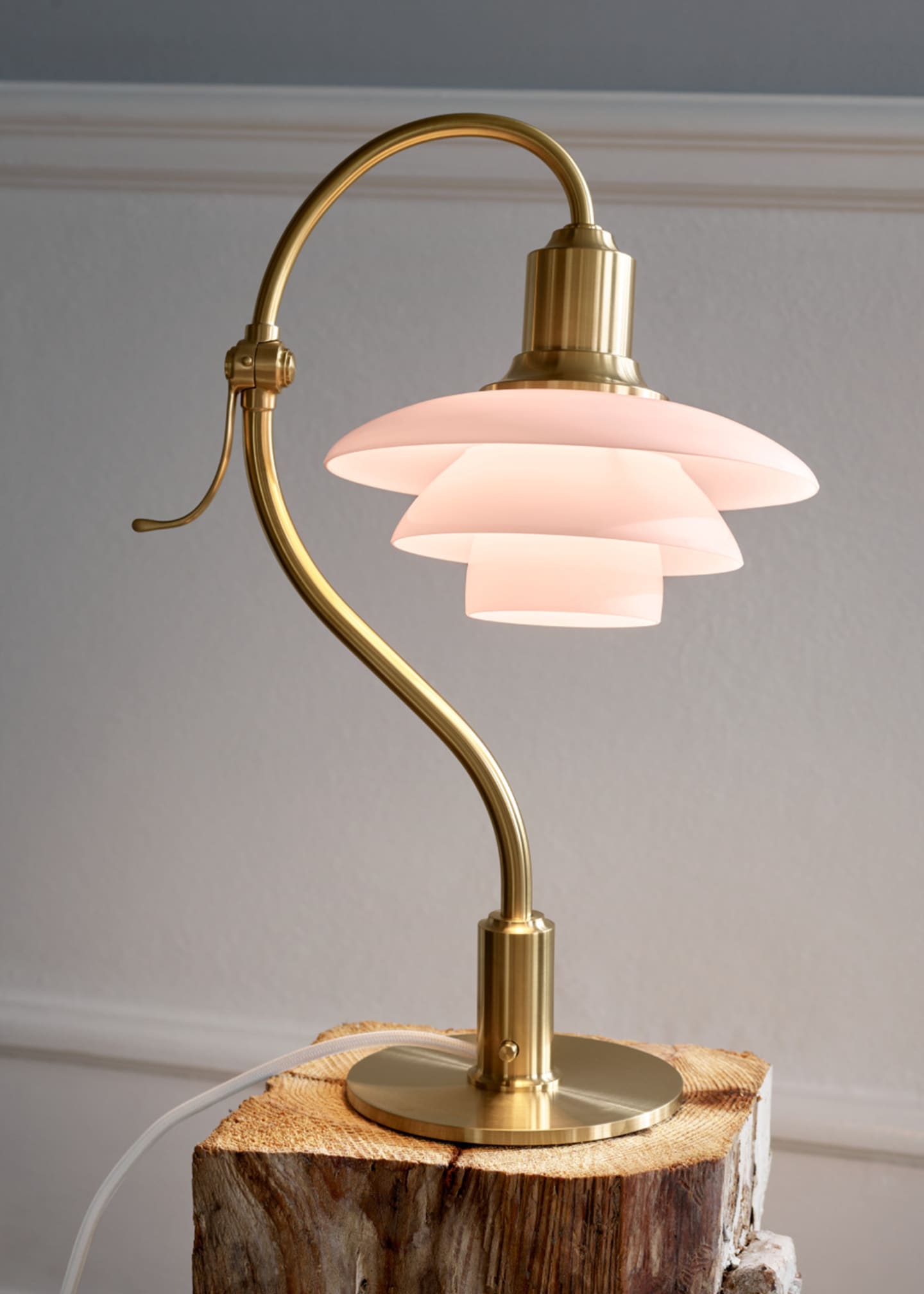 Louis Poulsen PH 2/2 Question Mark Table Lamp, 16" Image 2 of 3