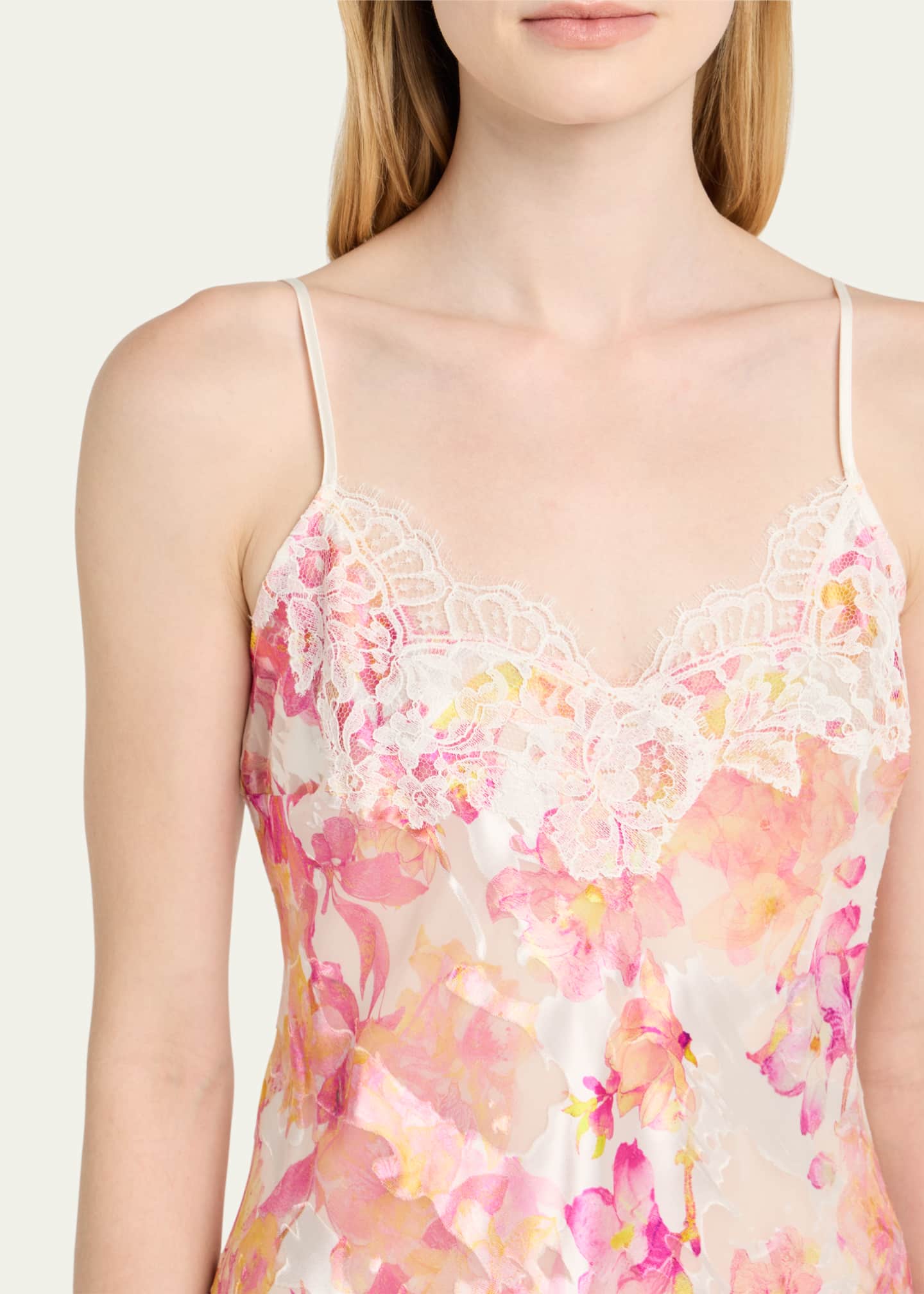 Lise Charmel Folie D'Ete Floral-Print Devore Nightie Image 5 of 5