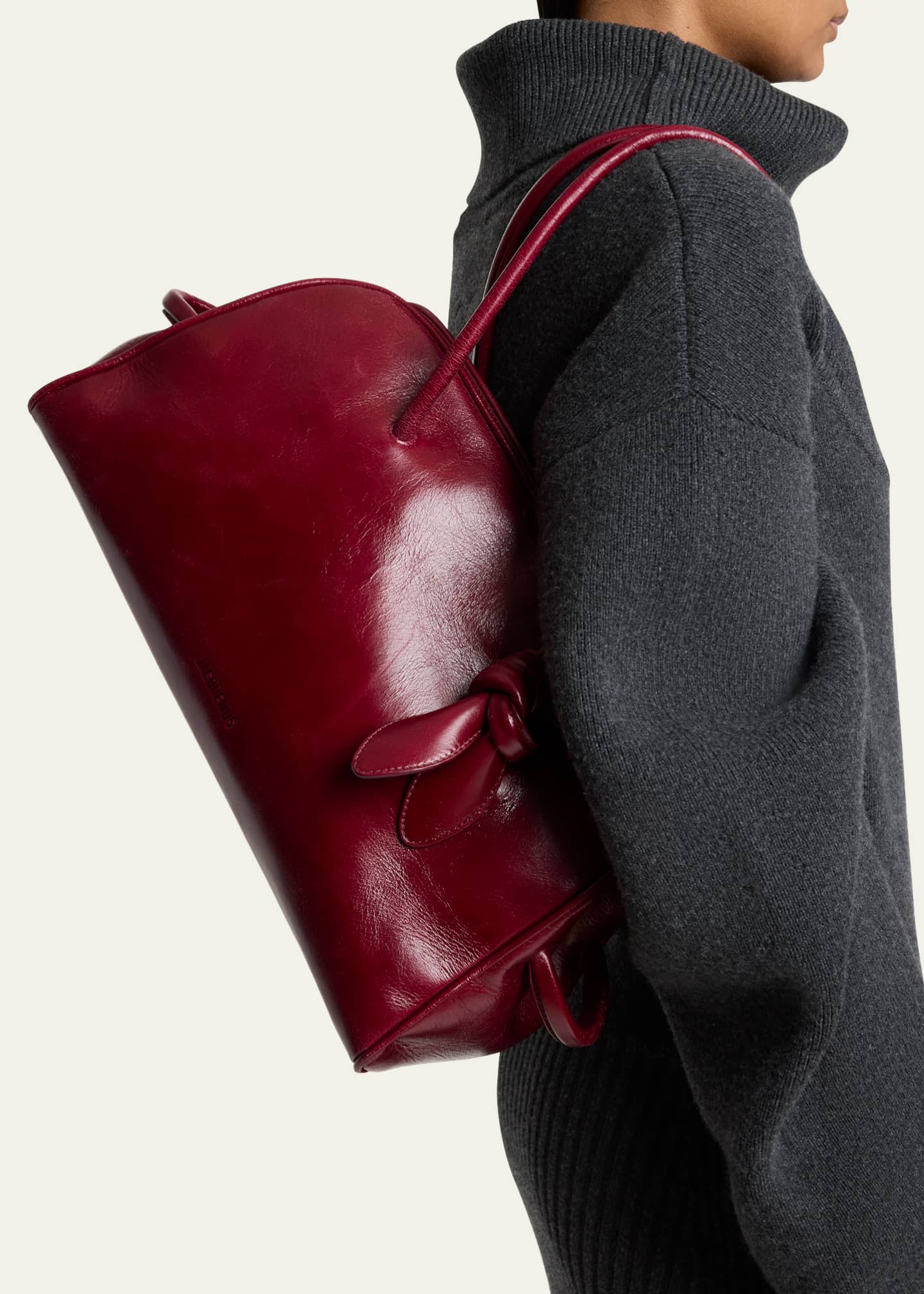 【送料&関税込】Jacquemus le Turismo Bag - Unisex 28459325_58896057_600.jpg