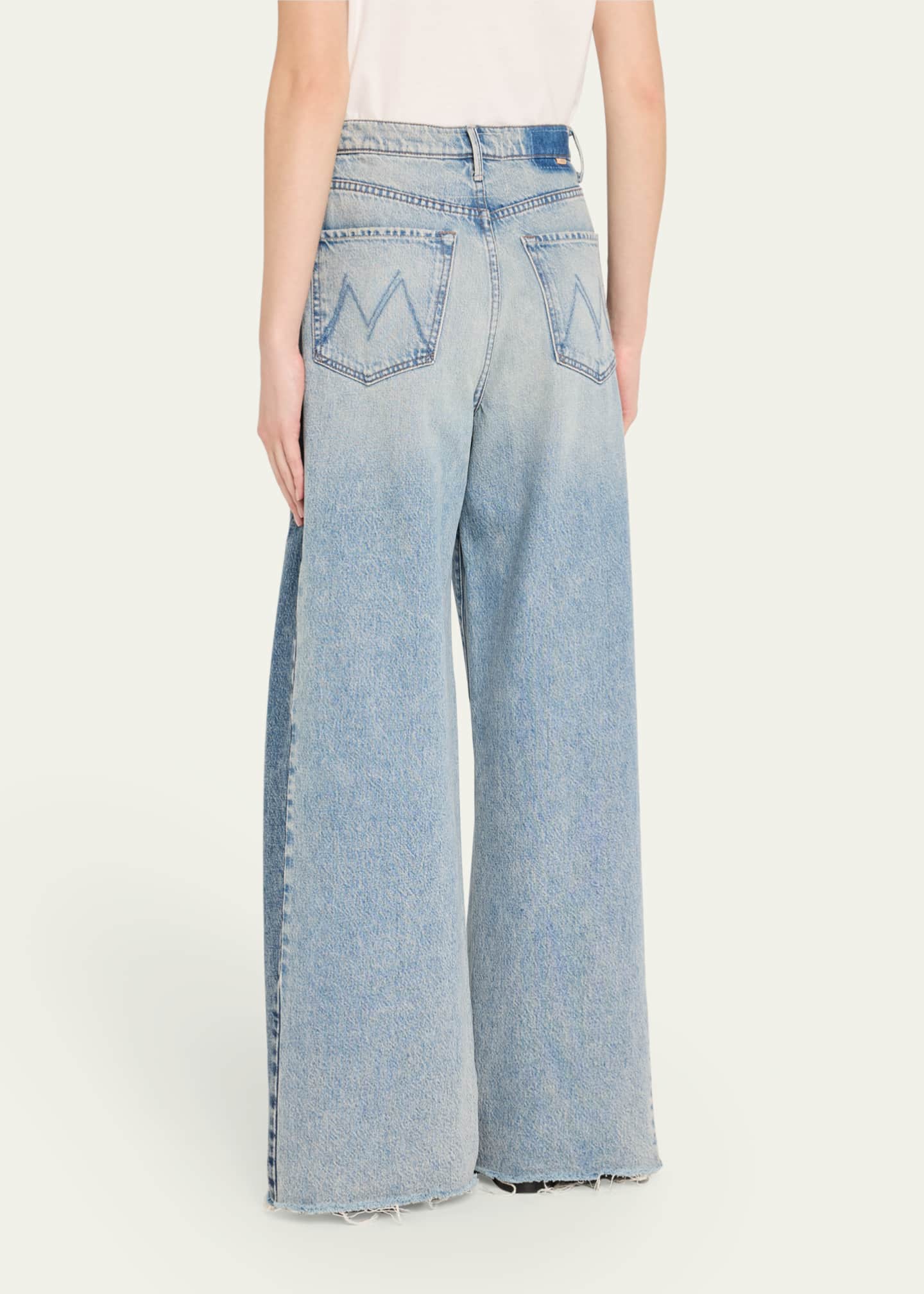 MOTHER The Pipe-Dream Button Sneak Fray Jeans Image 3 of 5
