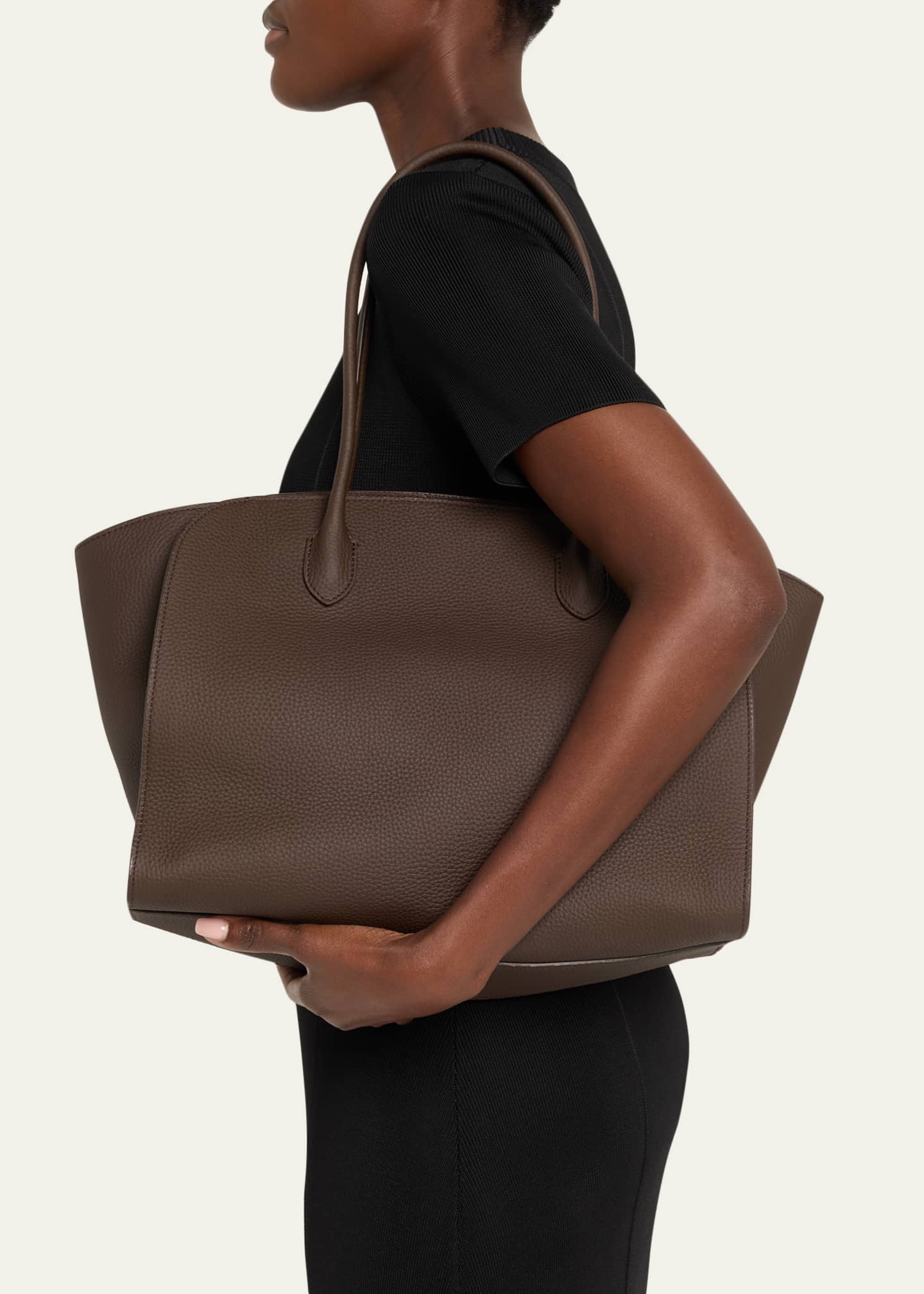 Marlo 14 Tote Bag in Matte Leather