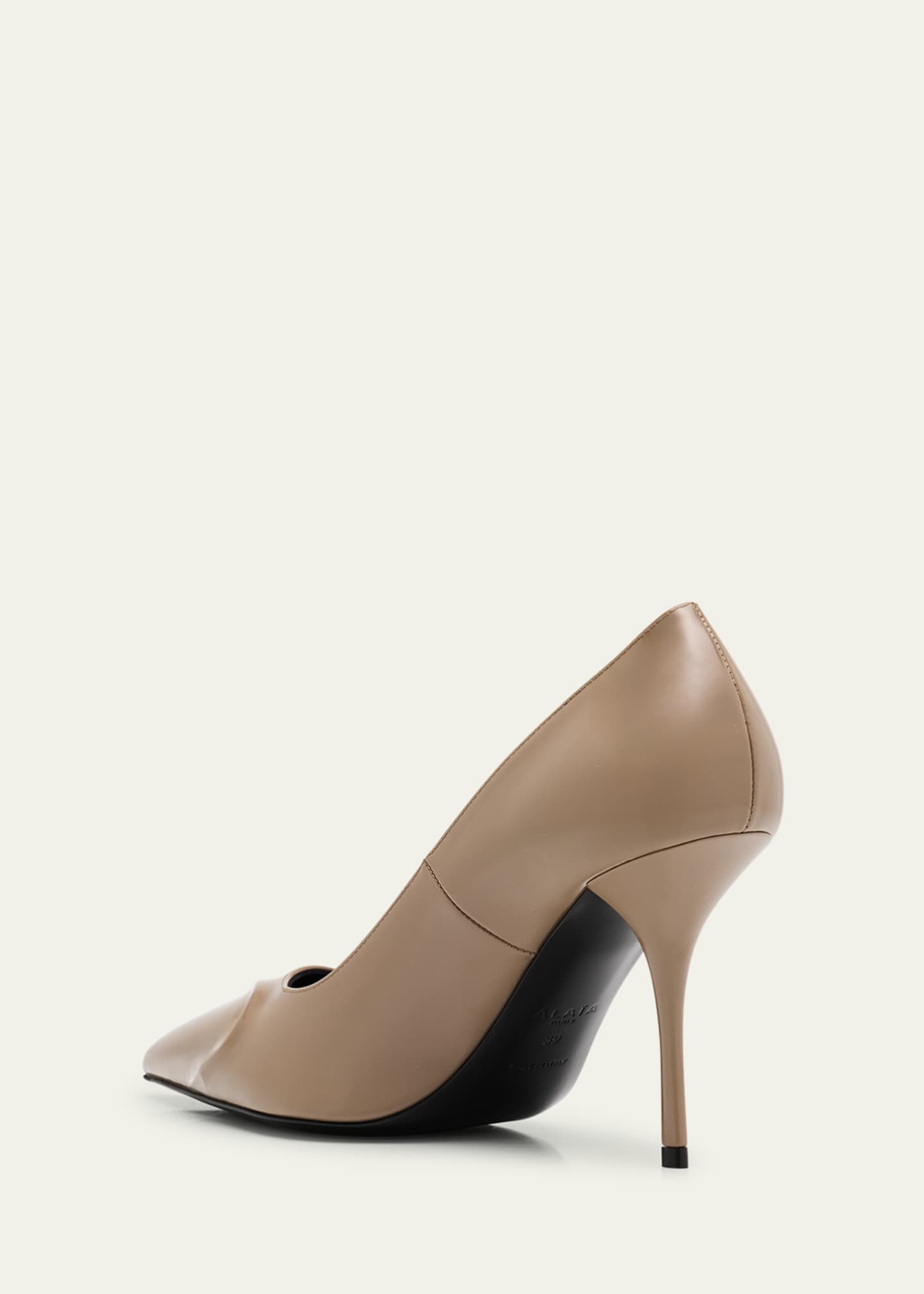 ALAIA Patent Leather 3D Coeur Pumps Image 4 of 6