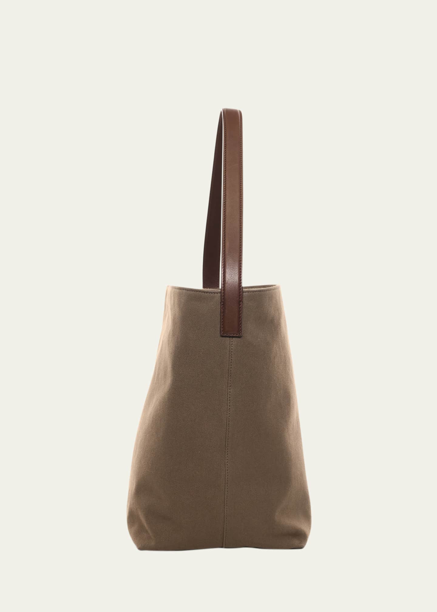 トートバッグ [The Row] Large N/S Park Tote Bag in Cotton Canvas Large N/S Park Tote Bag Green in Cotton Canvas – The Row