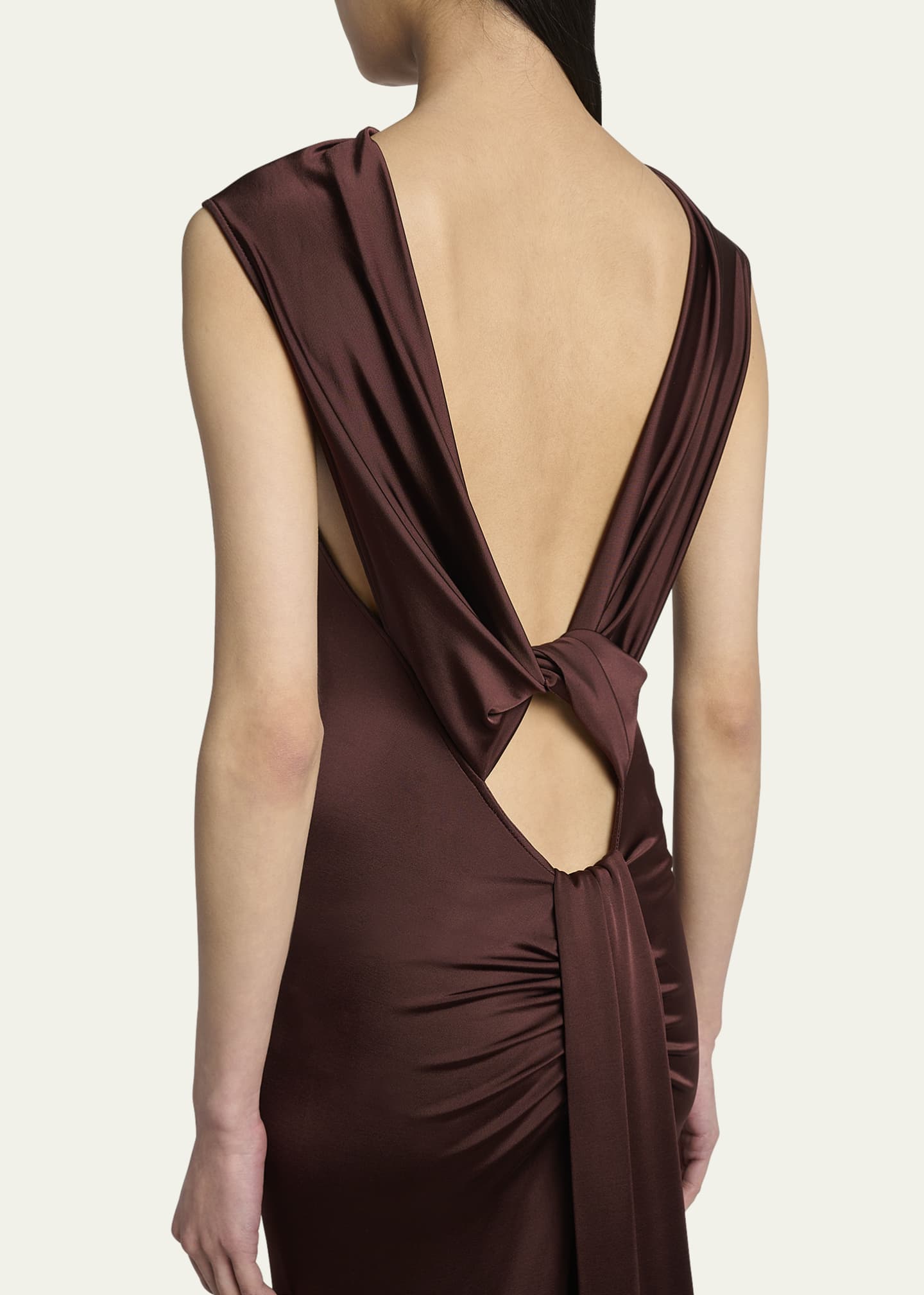 パーティードレス Victoria Beckham Sleeveless Twist Back Gown Victoria Beckham Sleeveless Twist Back Gown | THE LIST