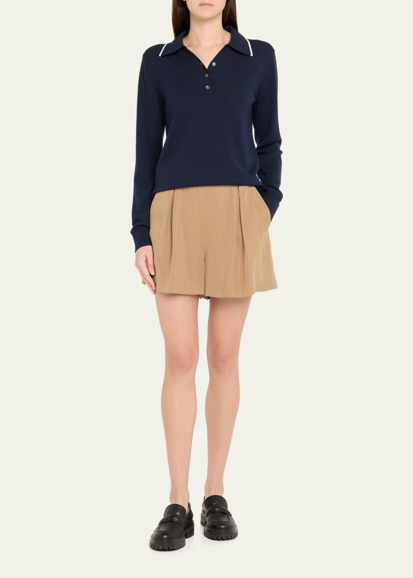WE-AR4 The Ivy Shorts Image 2 of 5