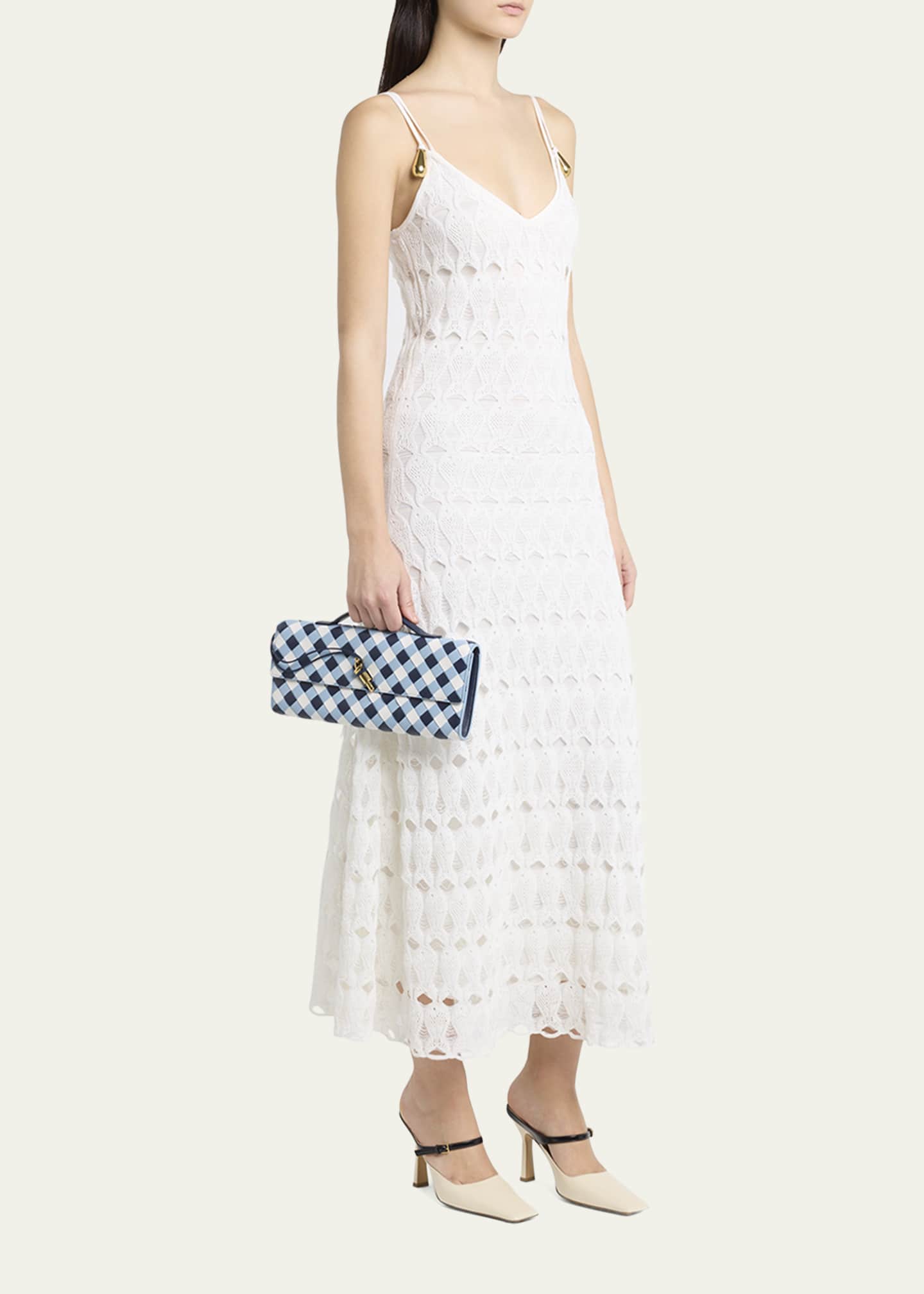 Bottega Veneta Andiamo Clutch Bag with Handle Image 5 of 6