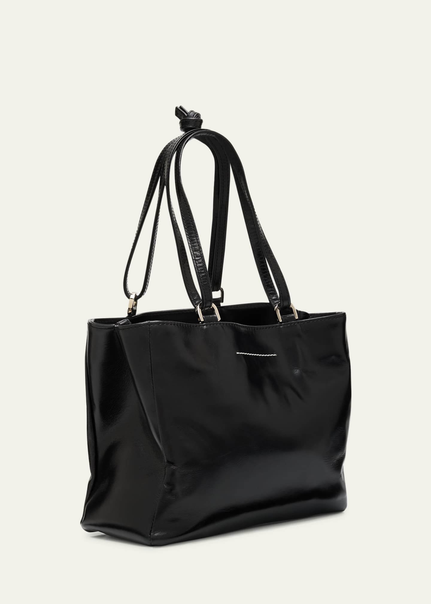 【関税＆送料込み】Maison Margiela 'East West' Black Leathe Maison Margiela - 5AC East West Leather handbag black - The