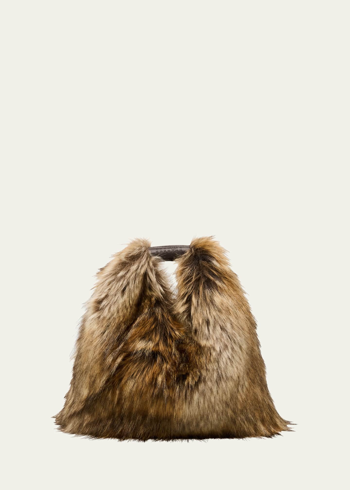 “Maison Margiela” MM6 Japanese ファーBAG MM6 Maison Margiela Japanese Faux Fur Crossbody Bag
