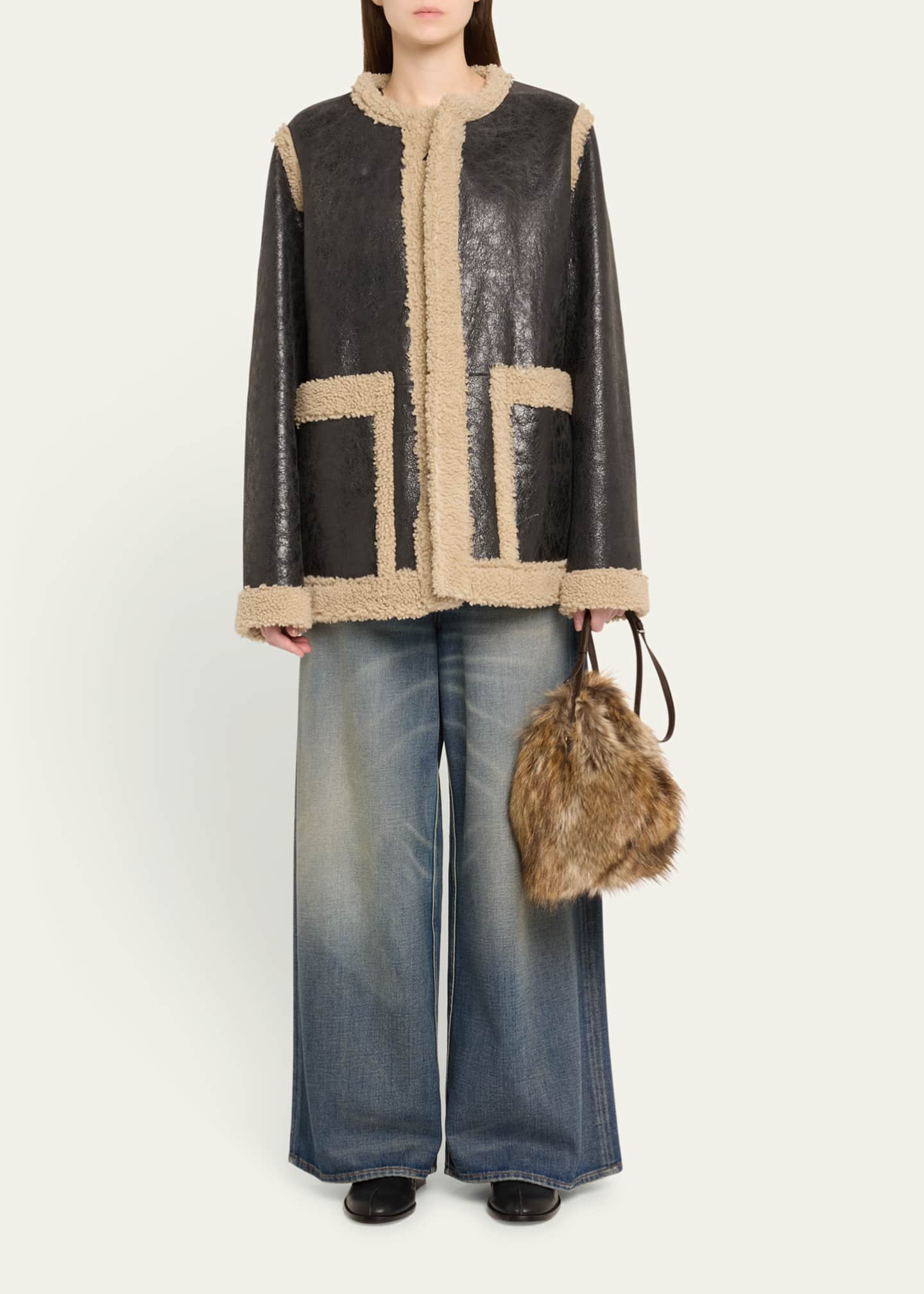 MM6 Maison Margiela 正規品関税込みFUR JAPANESE CROSSBODY BAG MM6 Maison Margiela Japanese Faux Fur Crossbody Bag