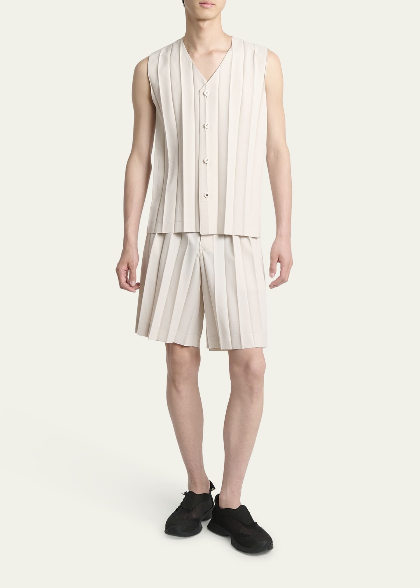 Homme Plisse Issey Miyake Men's Edge Ensemble Pleated Vest
