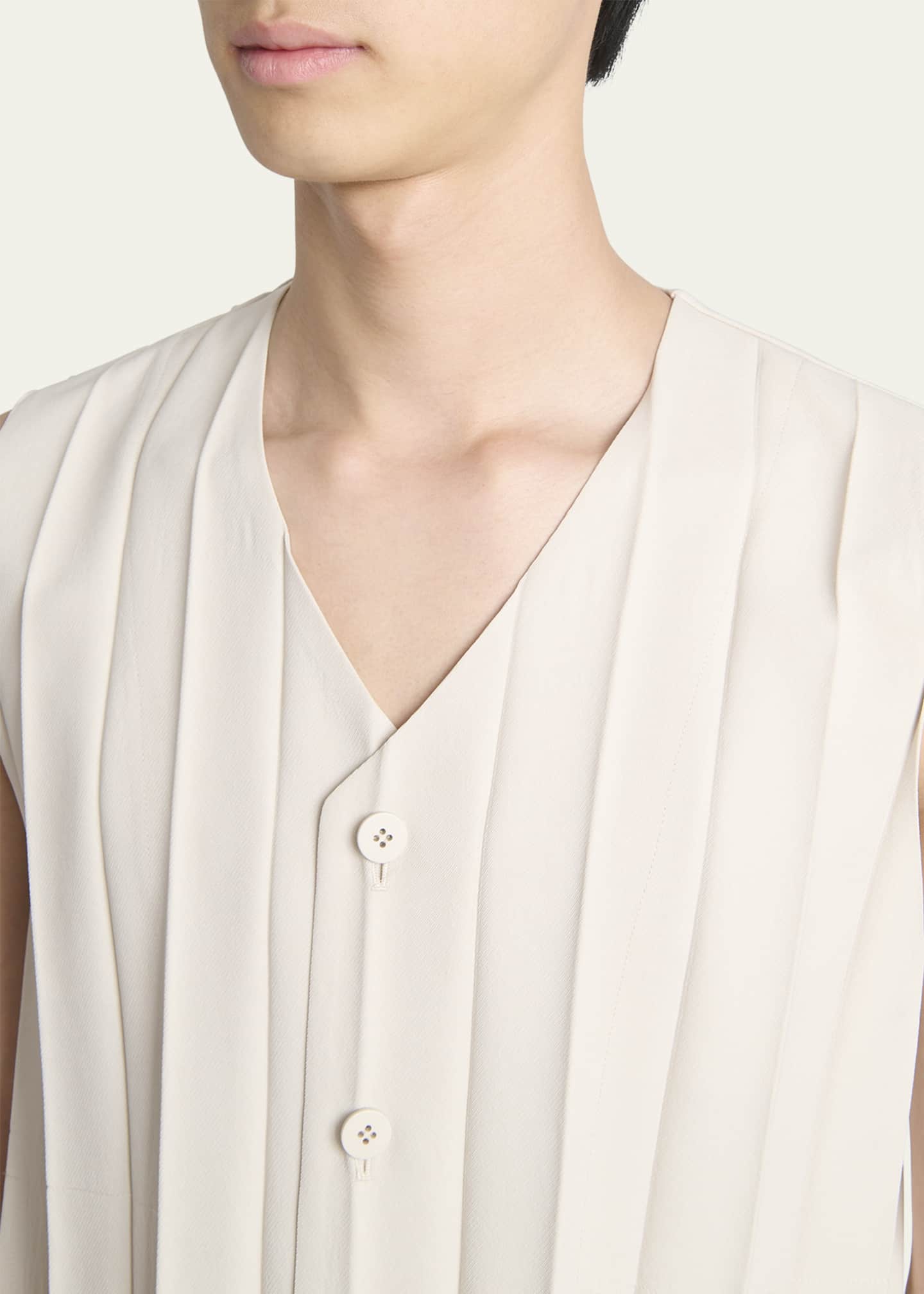 Homme Plisse Issey Miyake Men's Edge Ensemble Pleated Vest