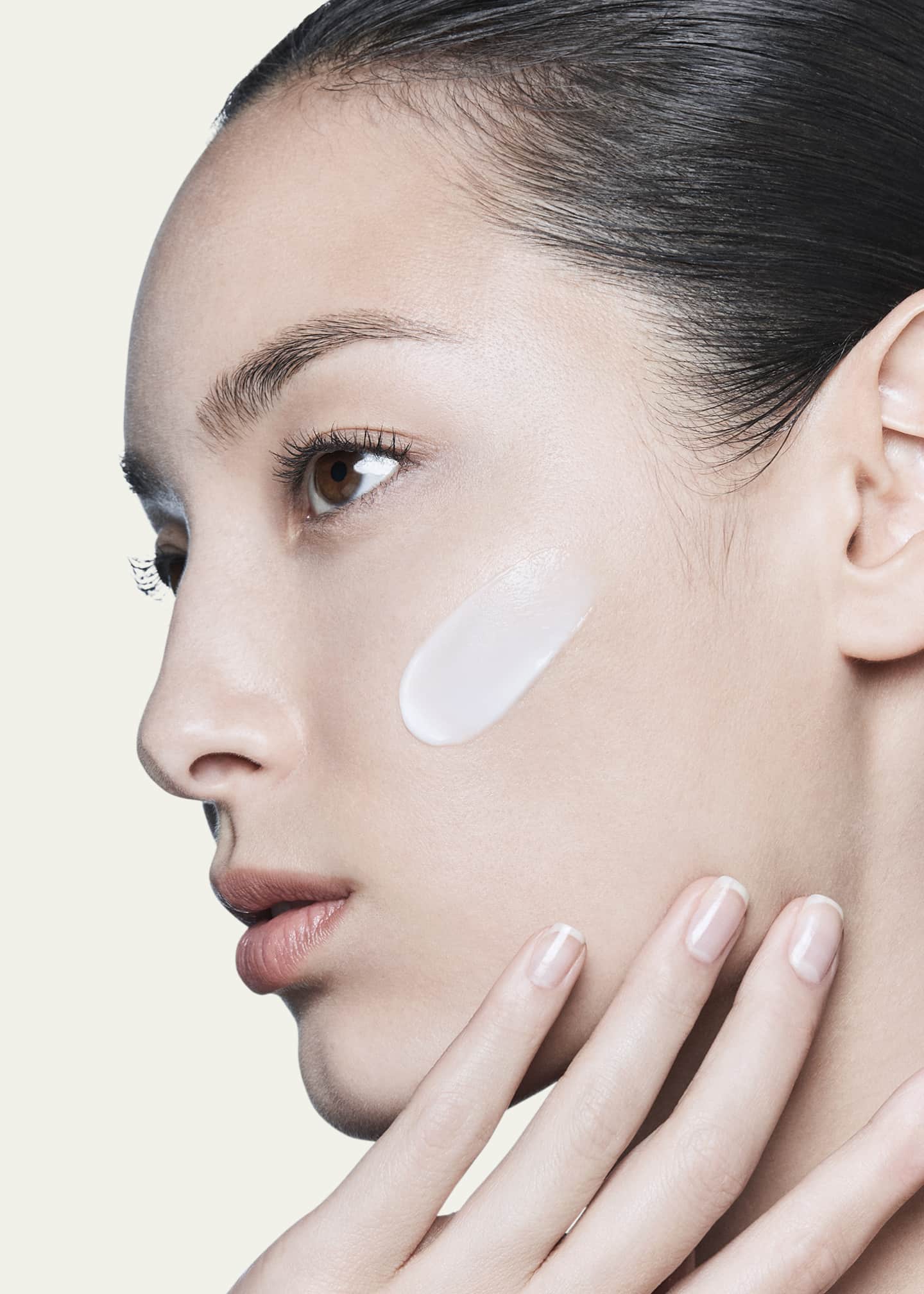 AP Beauty M.D. Dual Repair Lift Liquid Cream Image 4 of 4