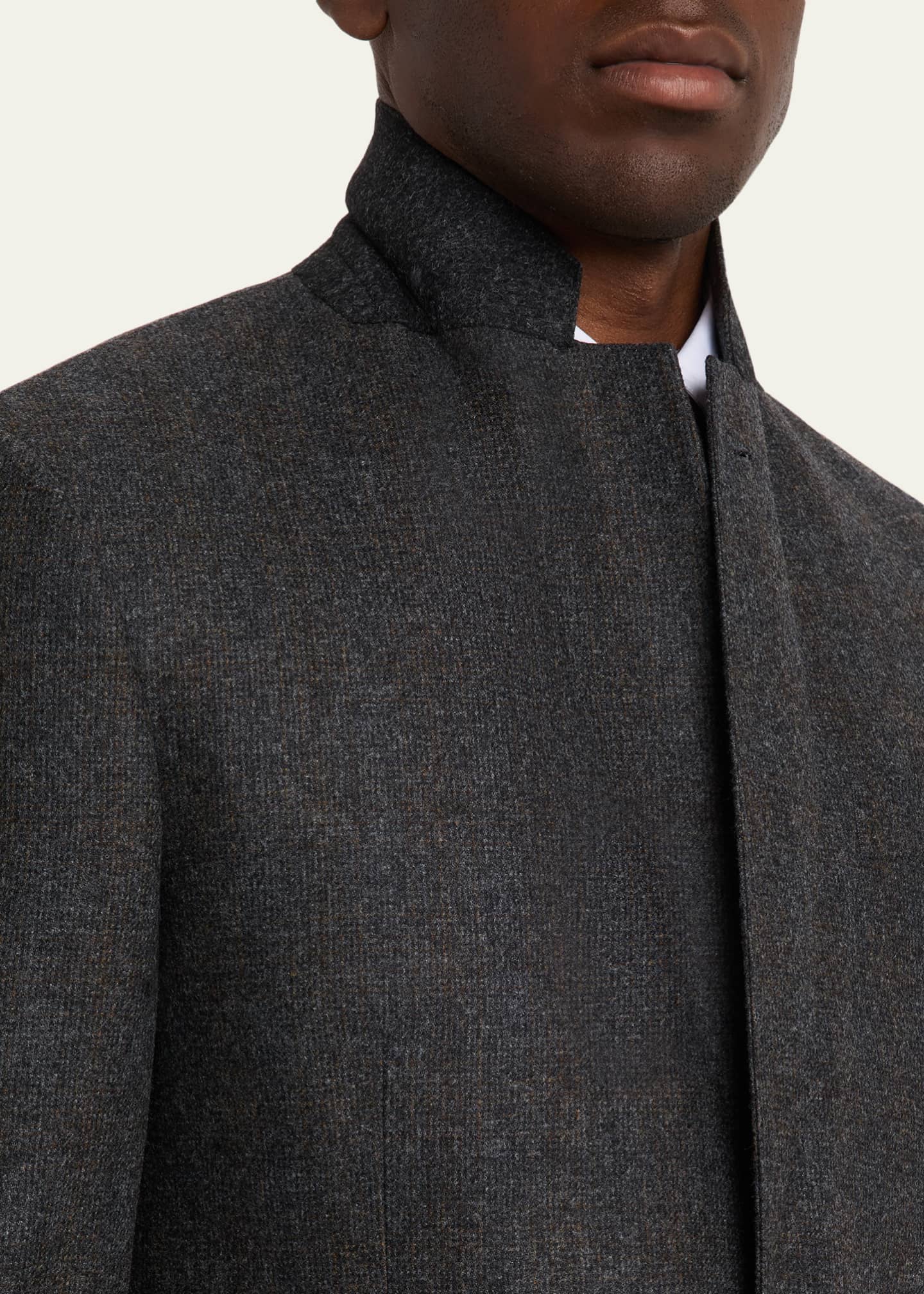 Giorgio Armani Men's Wool and Cashmere Soft Sport Coat Image 7 of 8