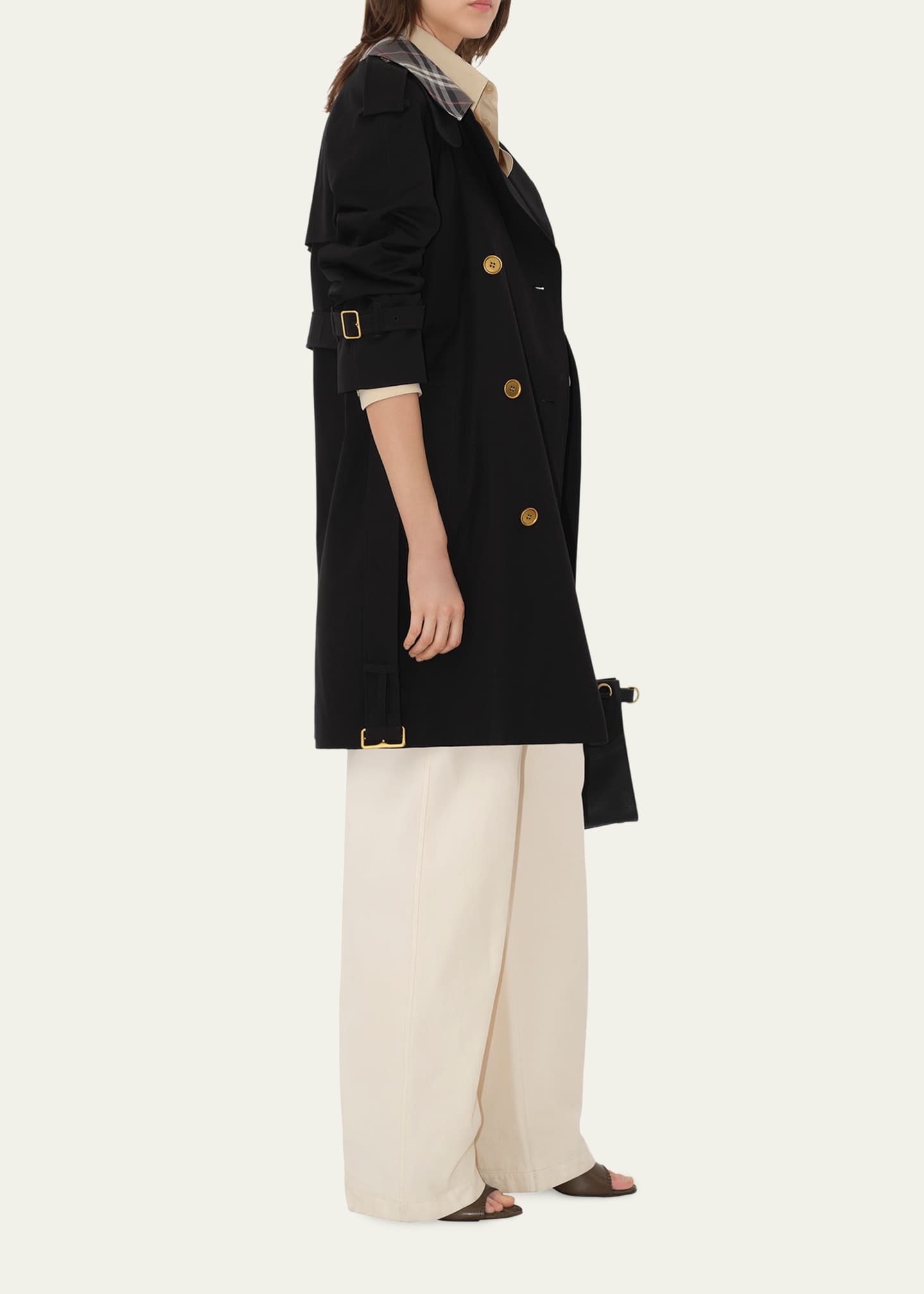 トレンチコート BURBERRY CASTLEFORD DOUBLE-BREASTED TRENCH WITH CHECK COLLAR Burberry Castleford Check-Collar Belted Double-Breasted
