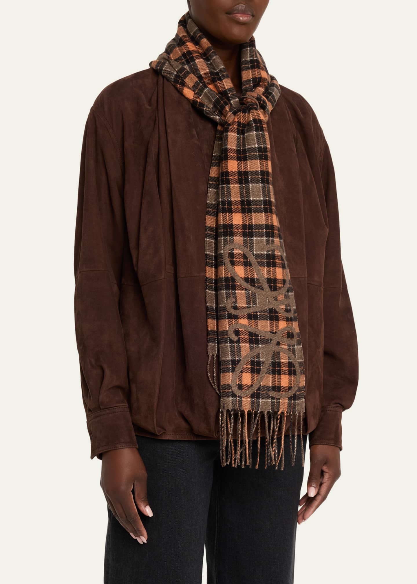 ★LOEWE★ スカーフ 大判 チェック スクエア カジュアル ブラウン. ☆LOEWE☆ スカーフ 大判 チェック スクエア カジュアル ブラウン