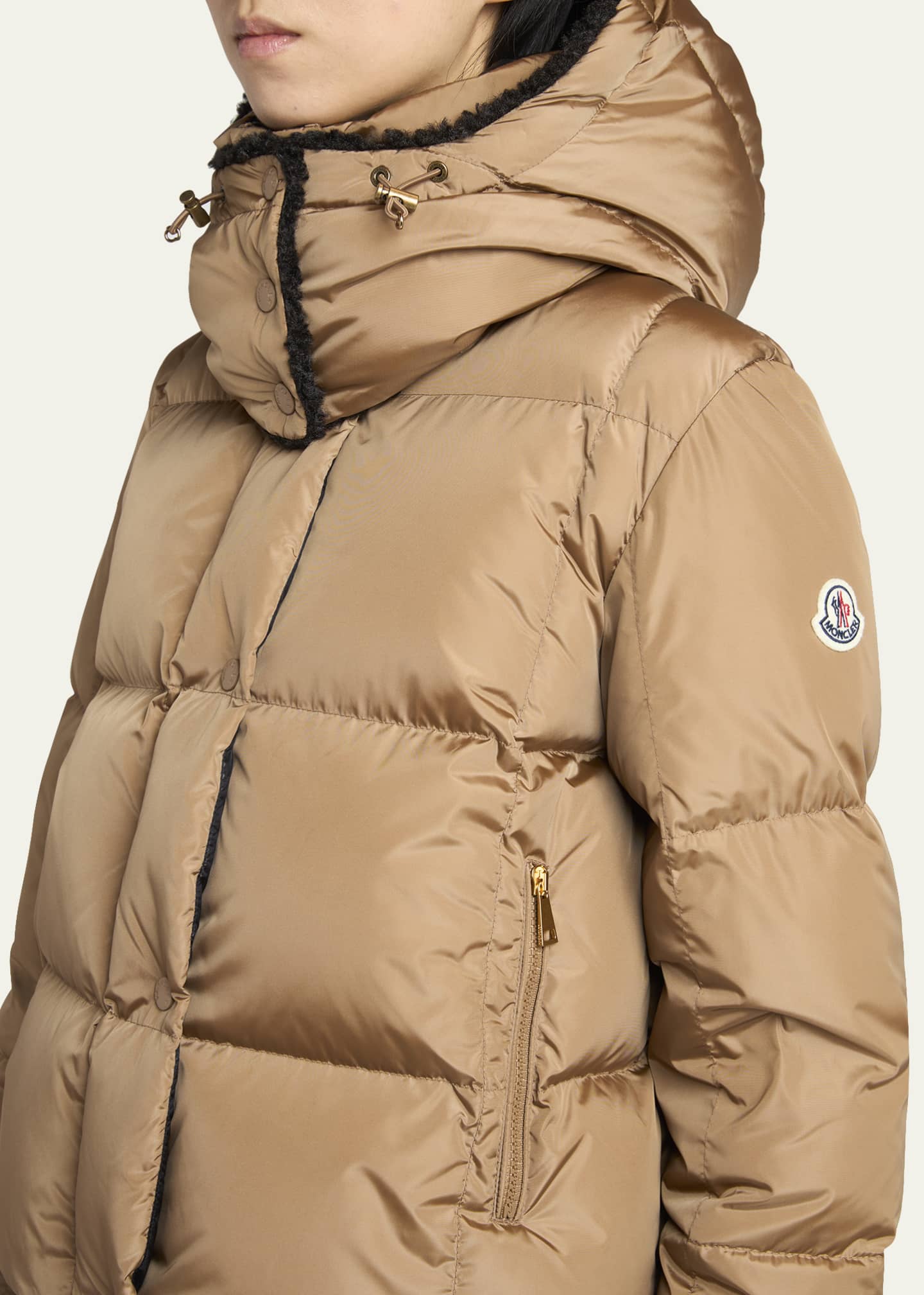Castelnou Square-Quilted Short Down Jacket with Detachable Hood
