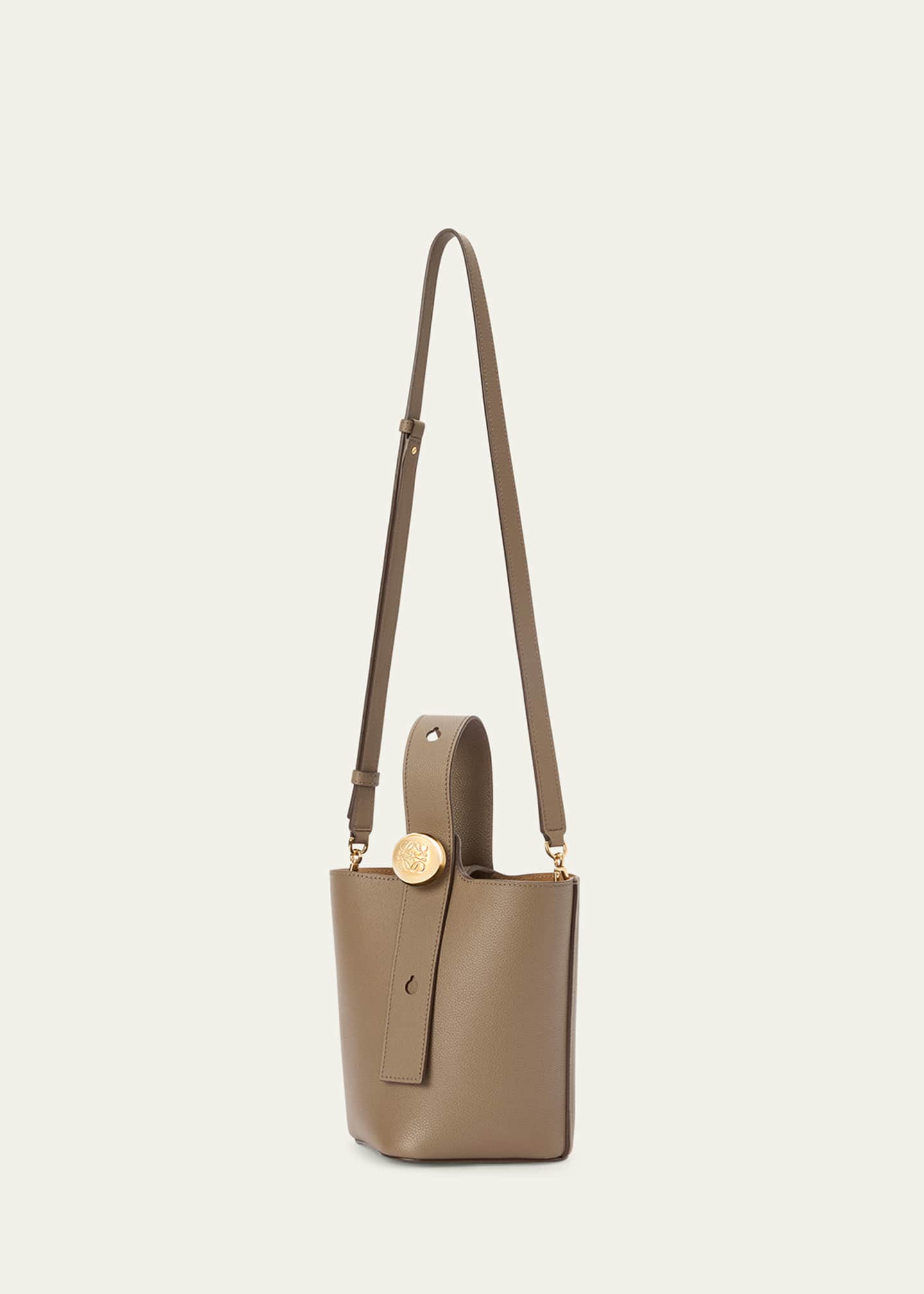 Loewe Pebble Mini Bucket Bag in Grain Leather Image 3 of 6