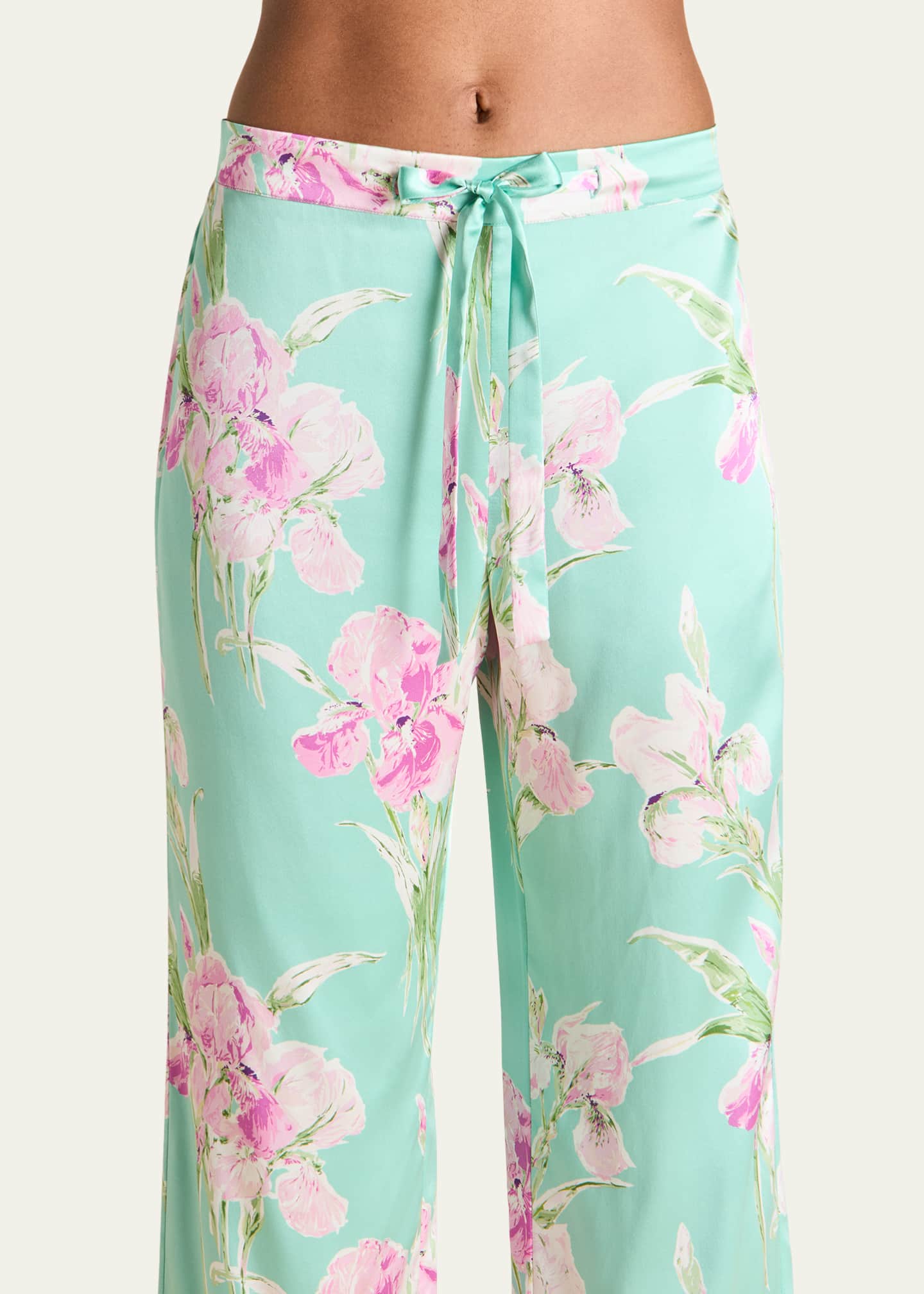 Olivia von Halle Lila Abalone Floral-Print Silk Pajama Set Image 5 of 5