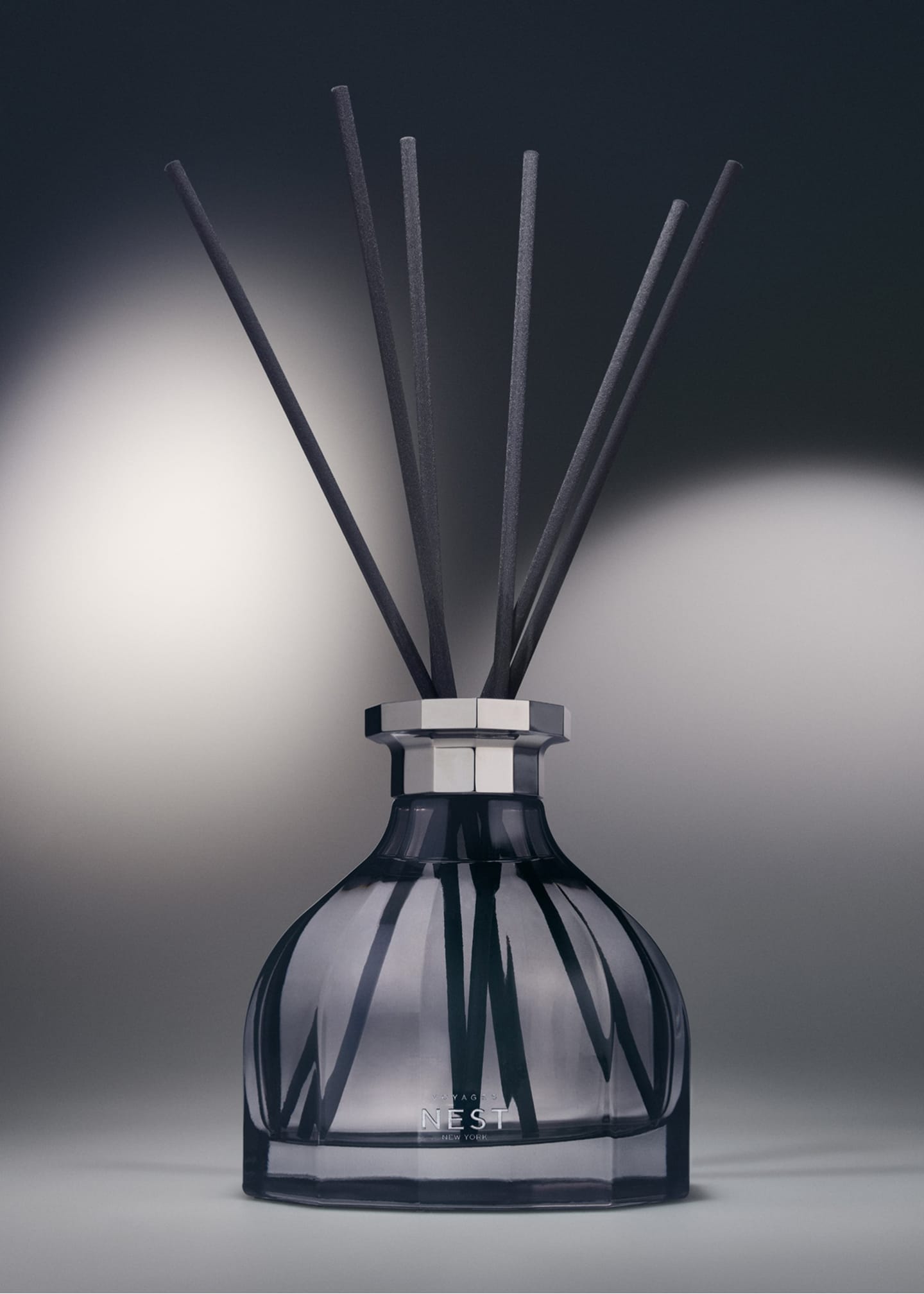NEST New York VOYAGES Rose Sublime Diffuser, 16.9 oz. Image 4 of 4